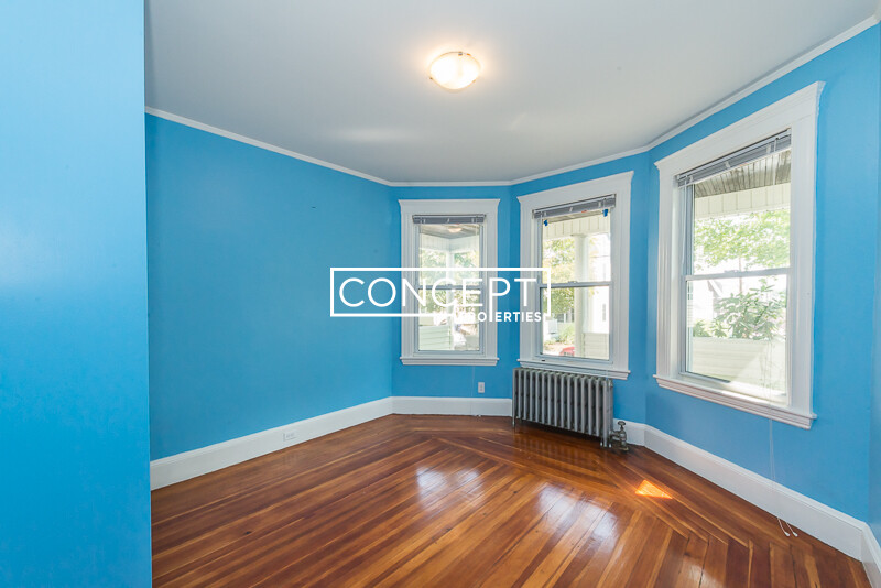 46 Hobson St, Allston