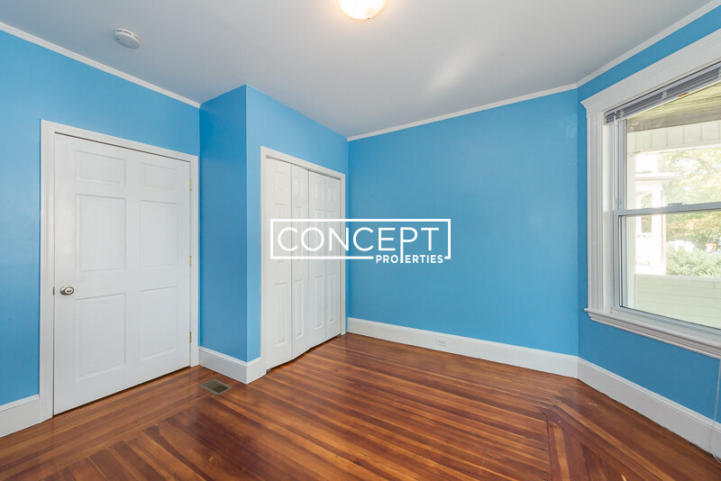 46 Hobson St, Allston