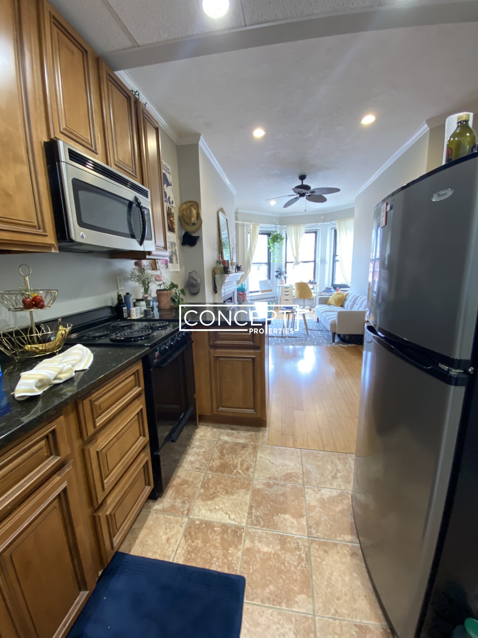 250 Newbury St, Fenway