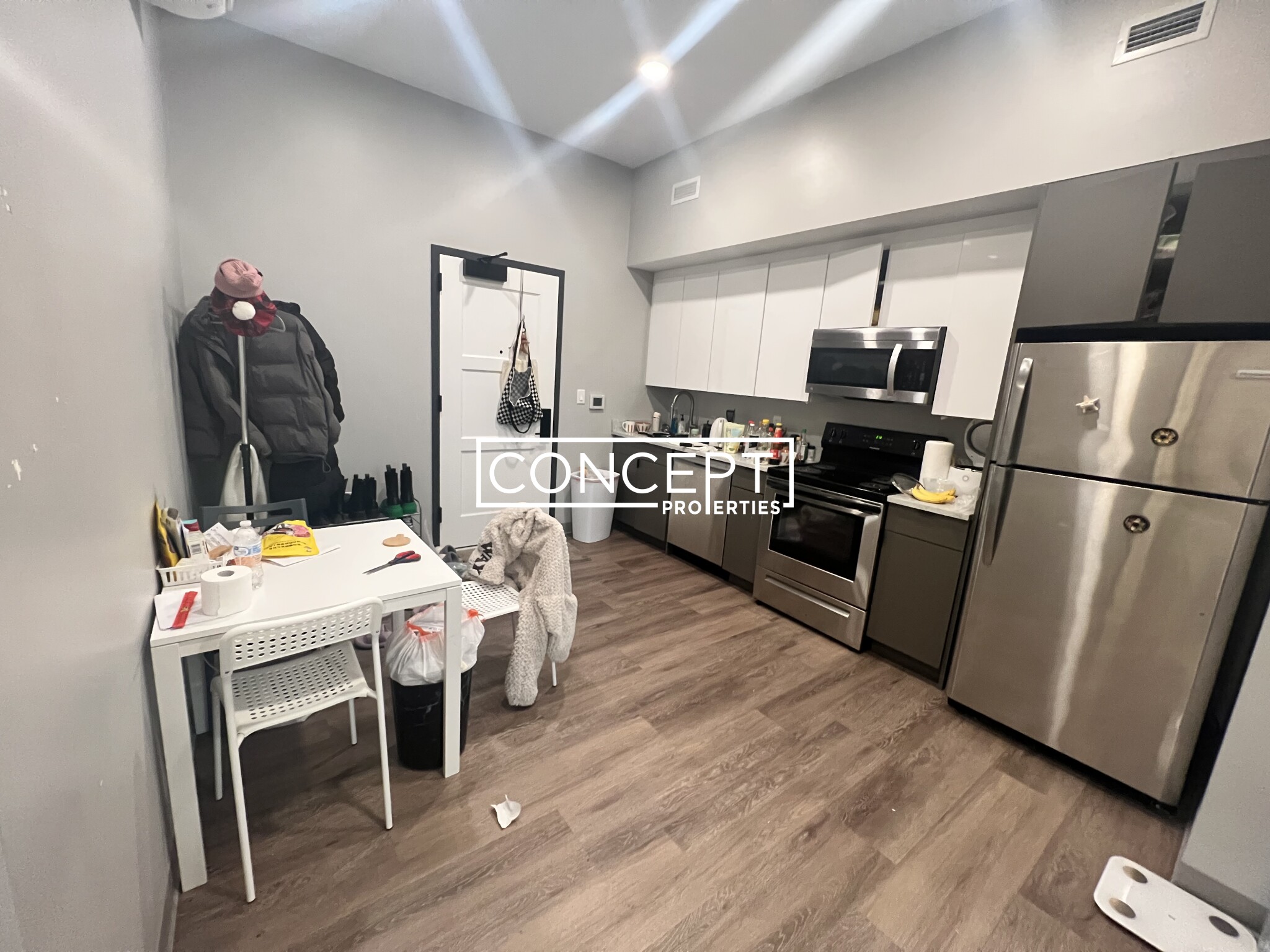 100 Hemenway St, Fenway