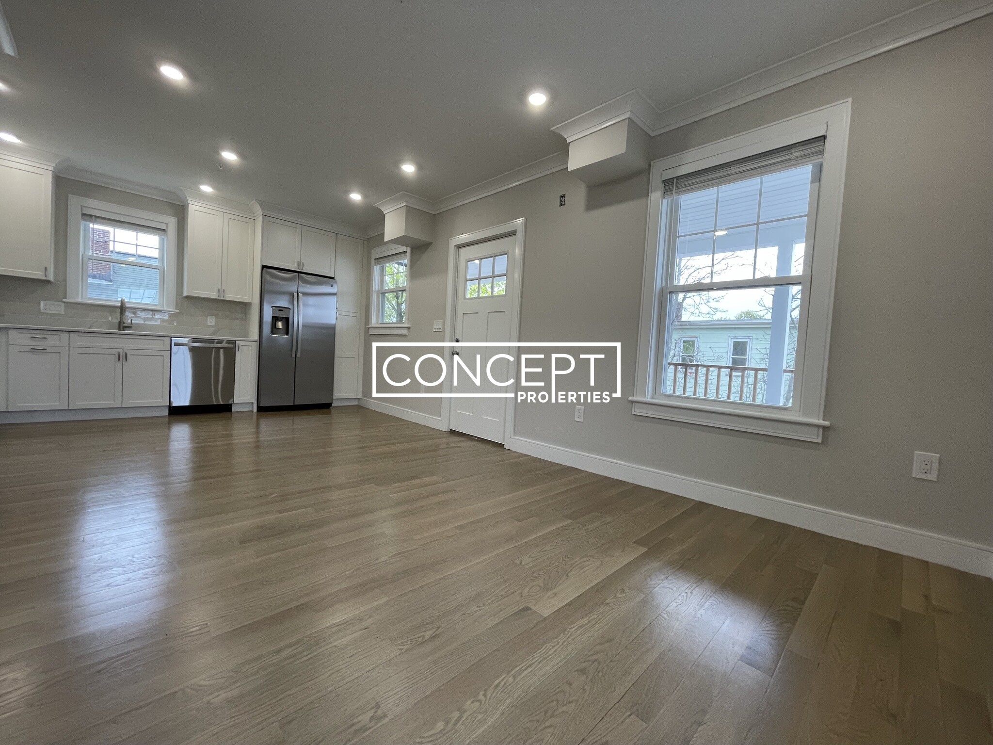 2.2 Rossmore Rd, Jamaica Plain