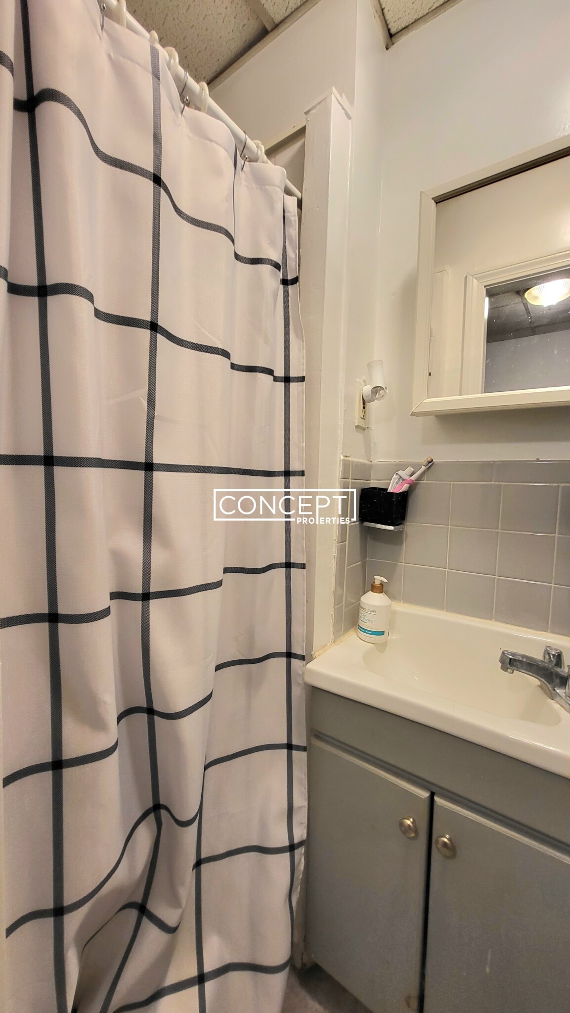 44 Joy St, Beacon Hill