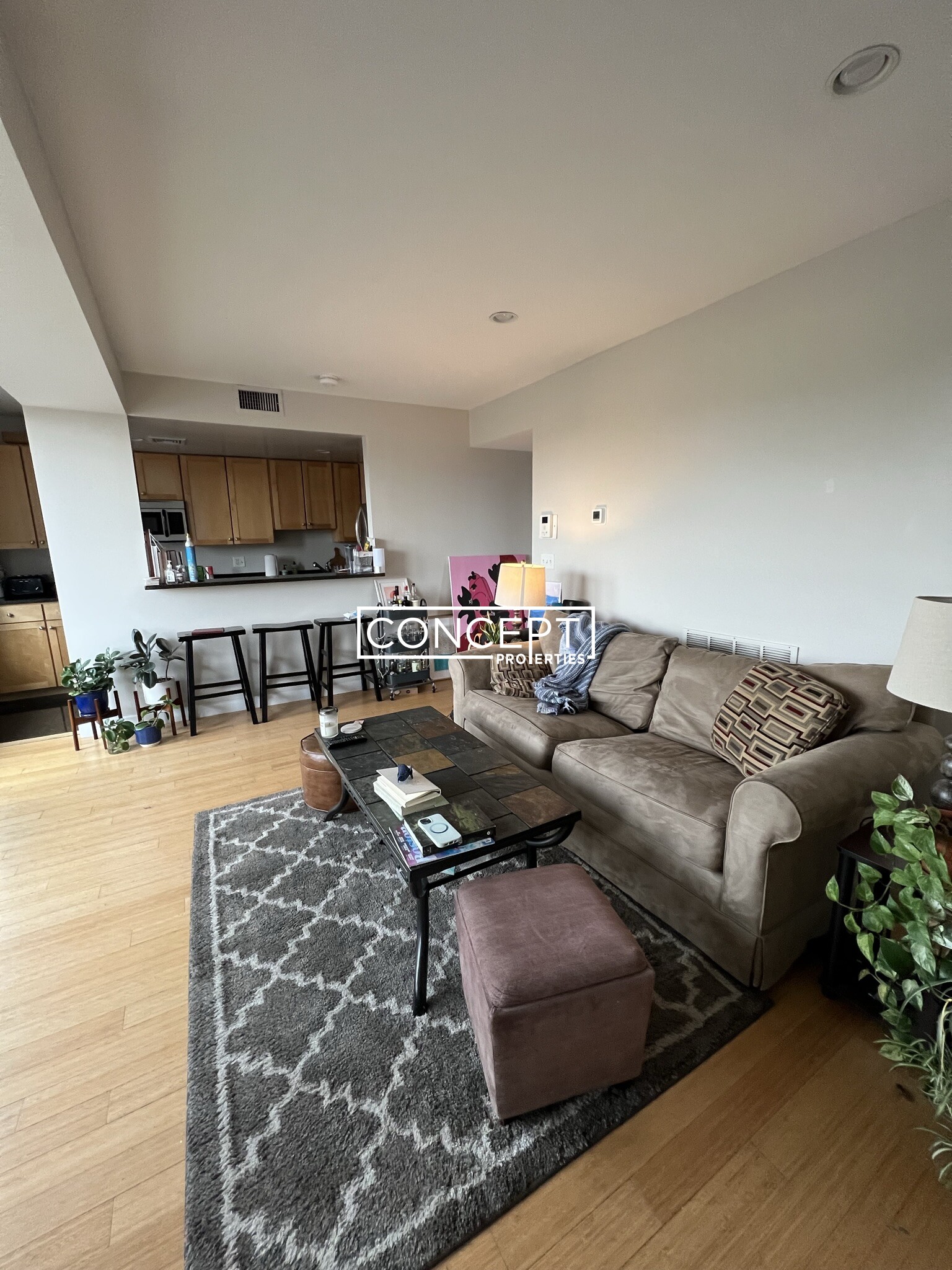 557 Columbus Ave, South End