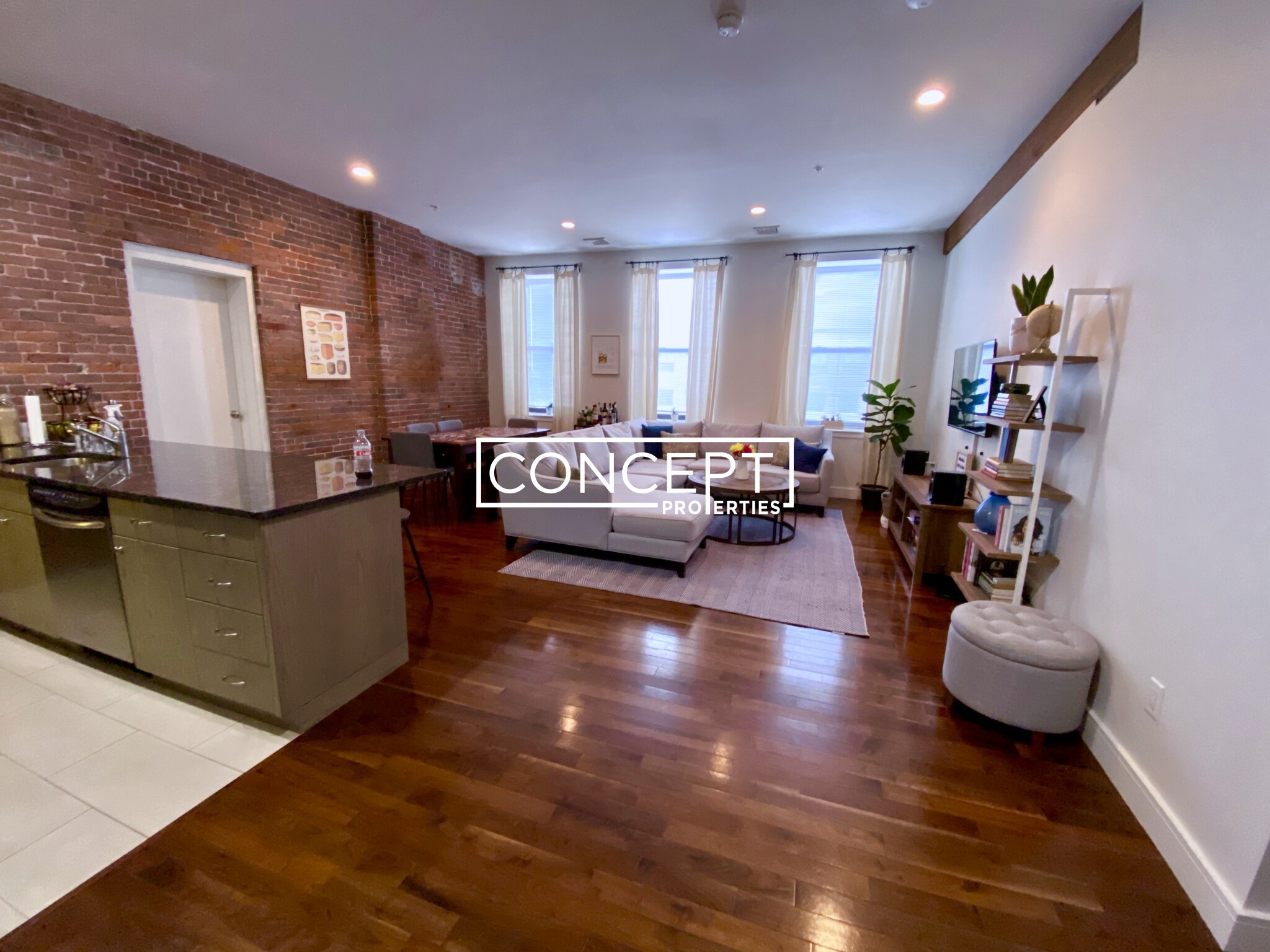 460 Harrison Ave, South End