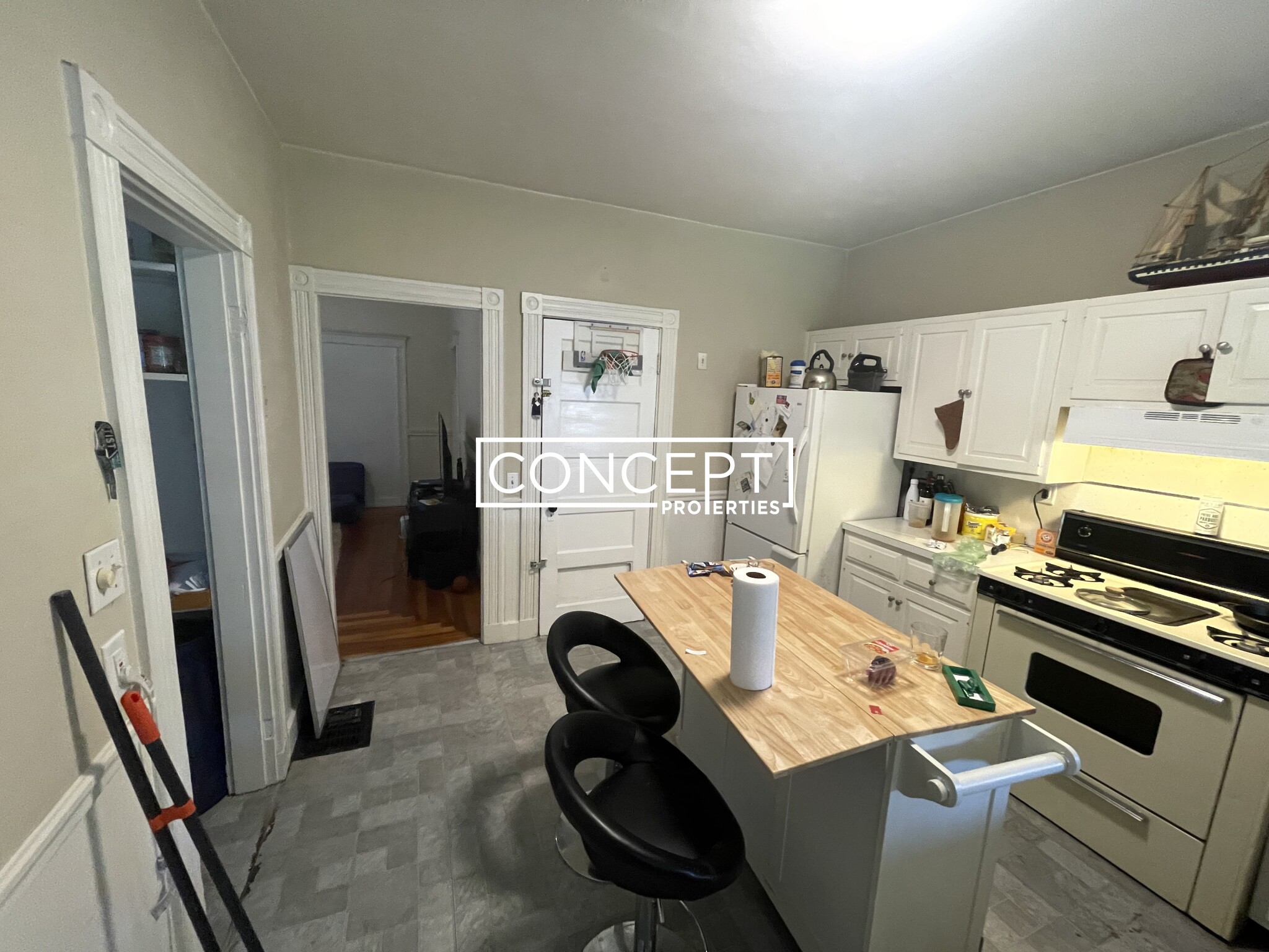 671 Washington St, Brighton