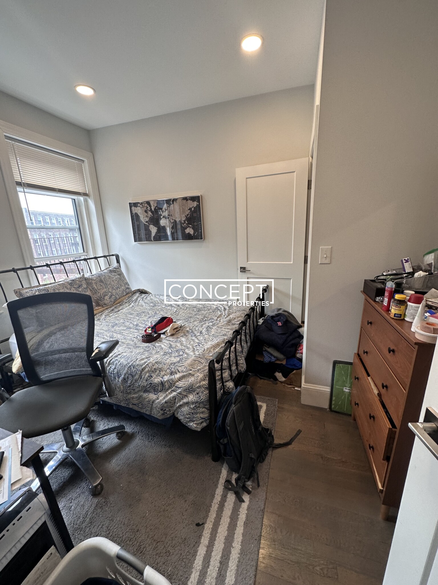 109 Queensberry St, Fenway