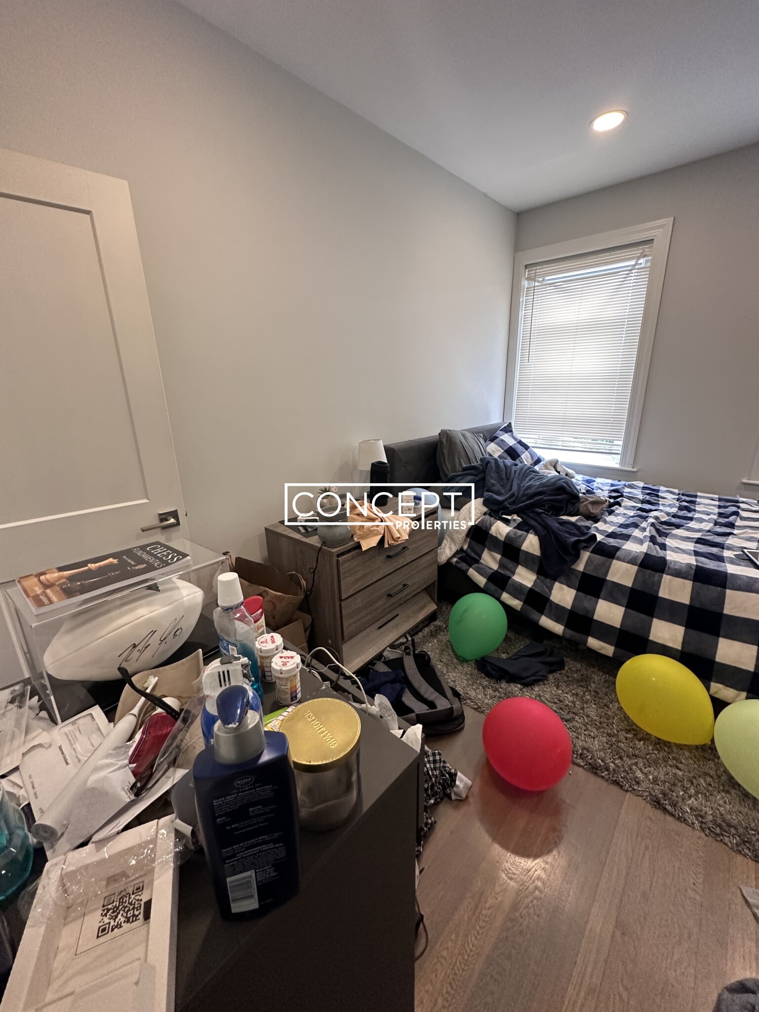 109 Queensberry St, Fenway