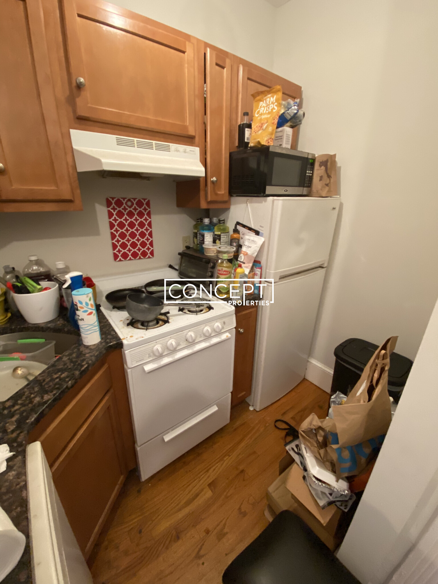 38.33 Hemenway St, Fenway