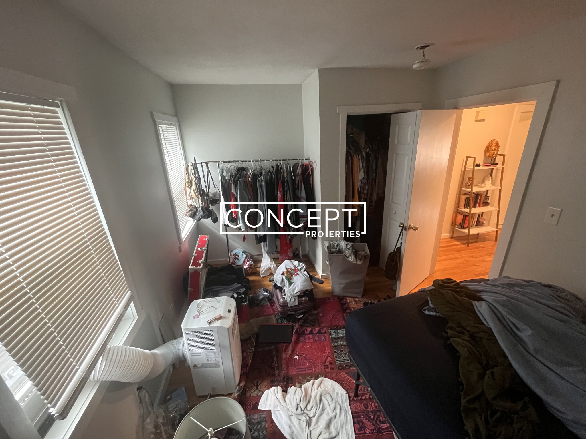 3 Schrepel Pl, South Boston