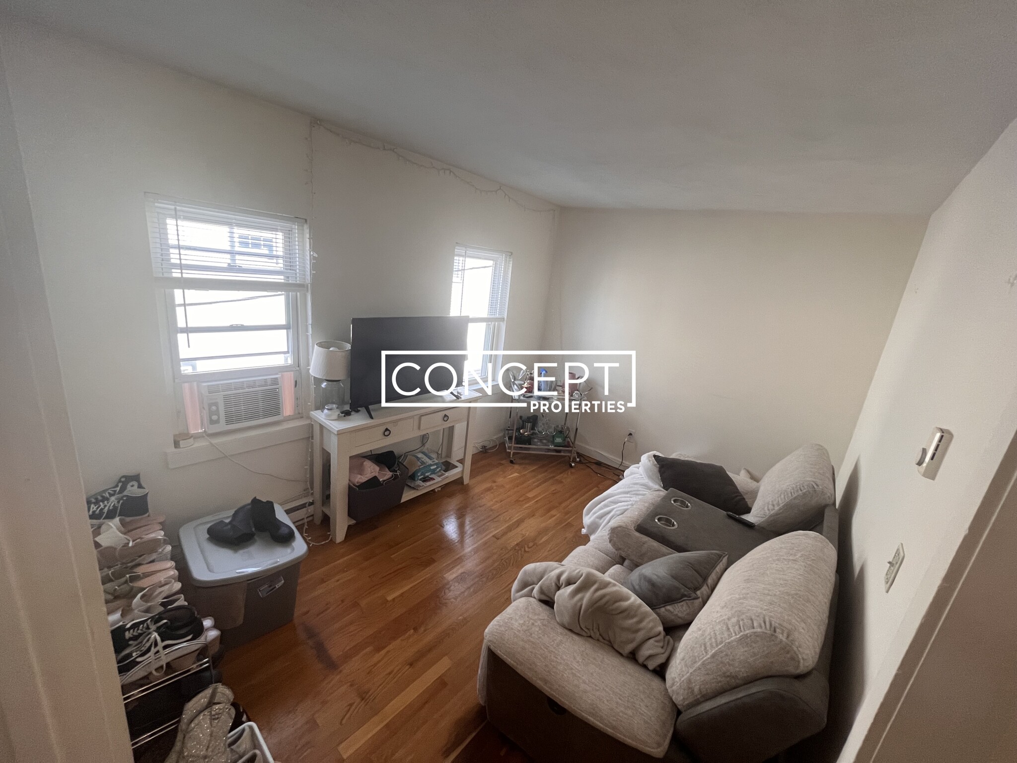 2 Schrepel Pl, South Boston