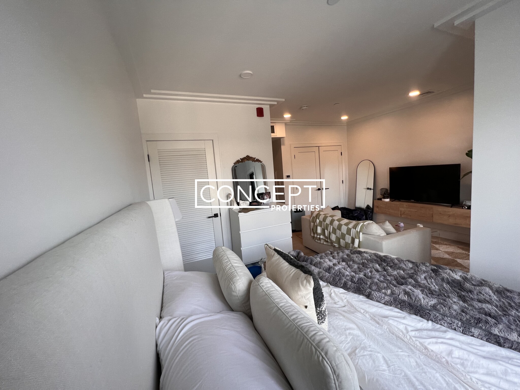 50.207 Leo M Birmingham Pkwy, Brighton