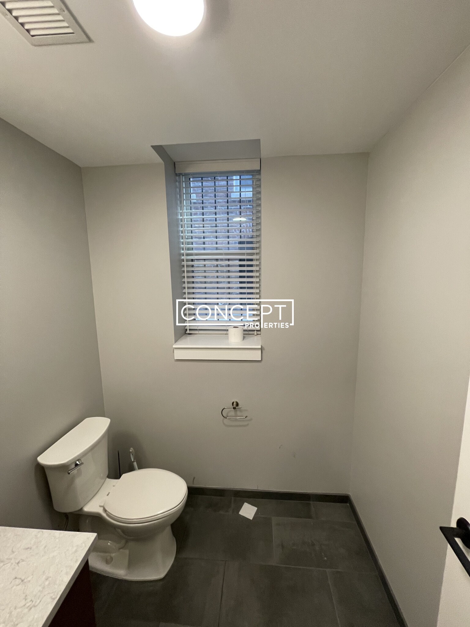 100 Hemenway St, Fenway