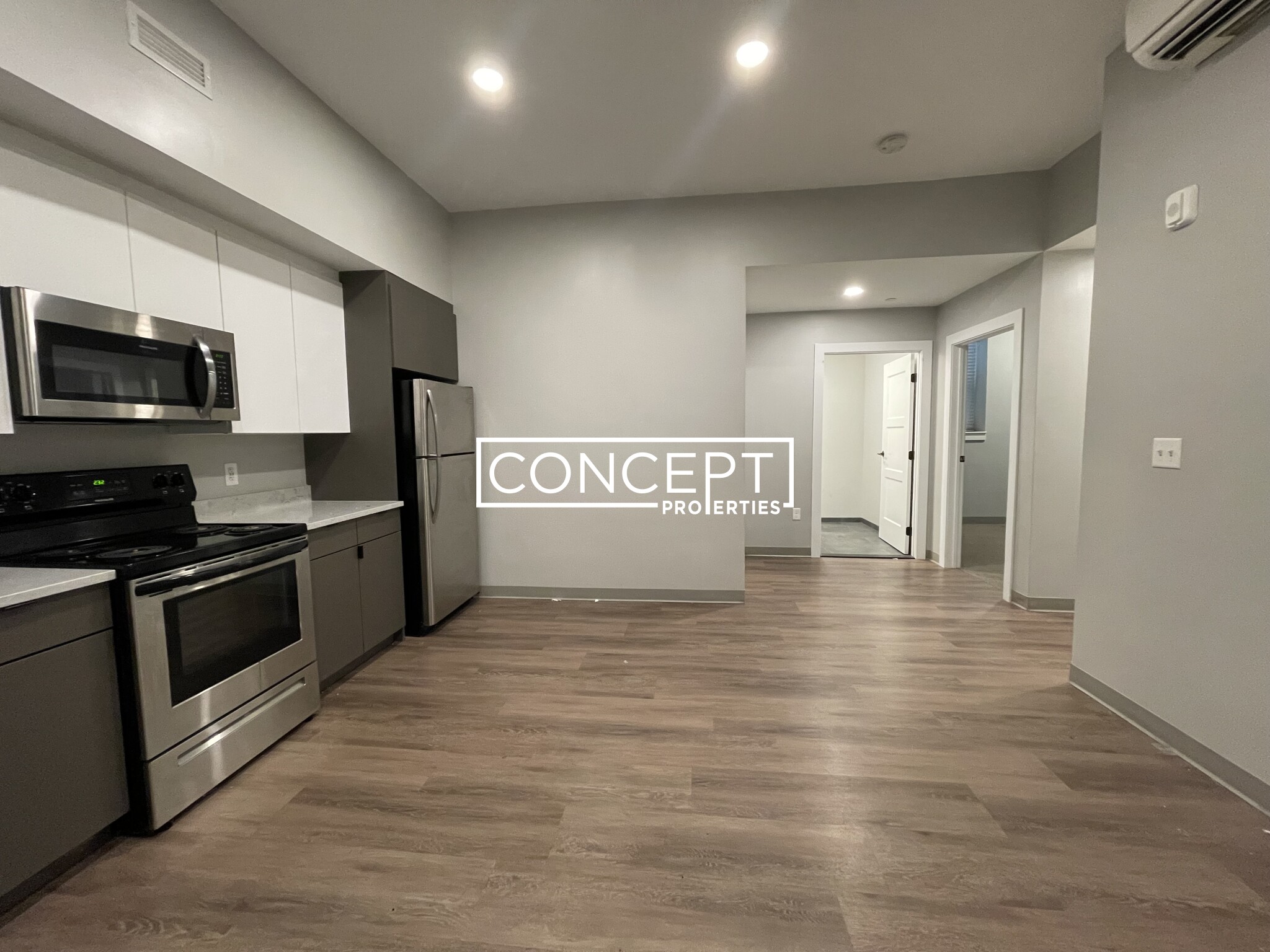 100 Hemenway St, Fenway