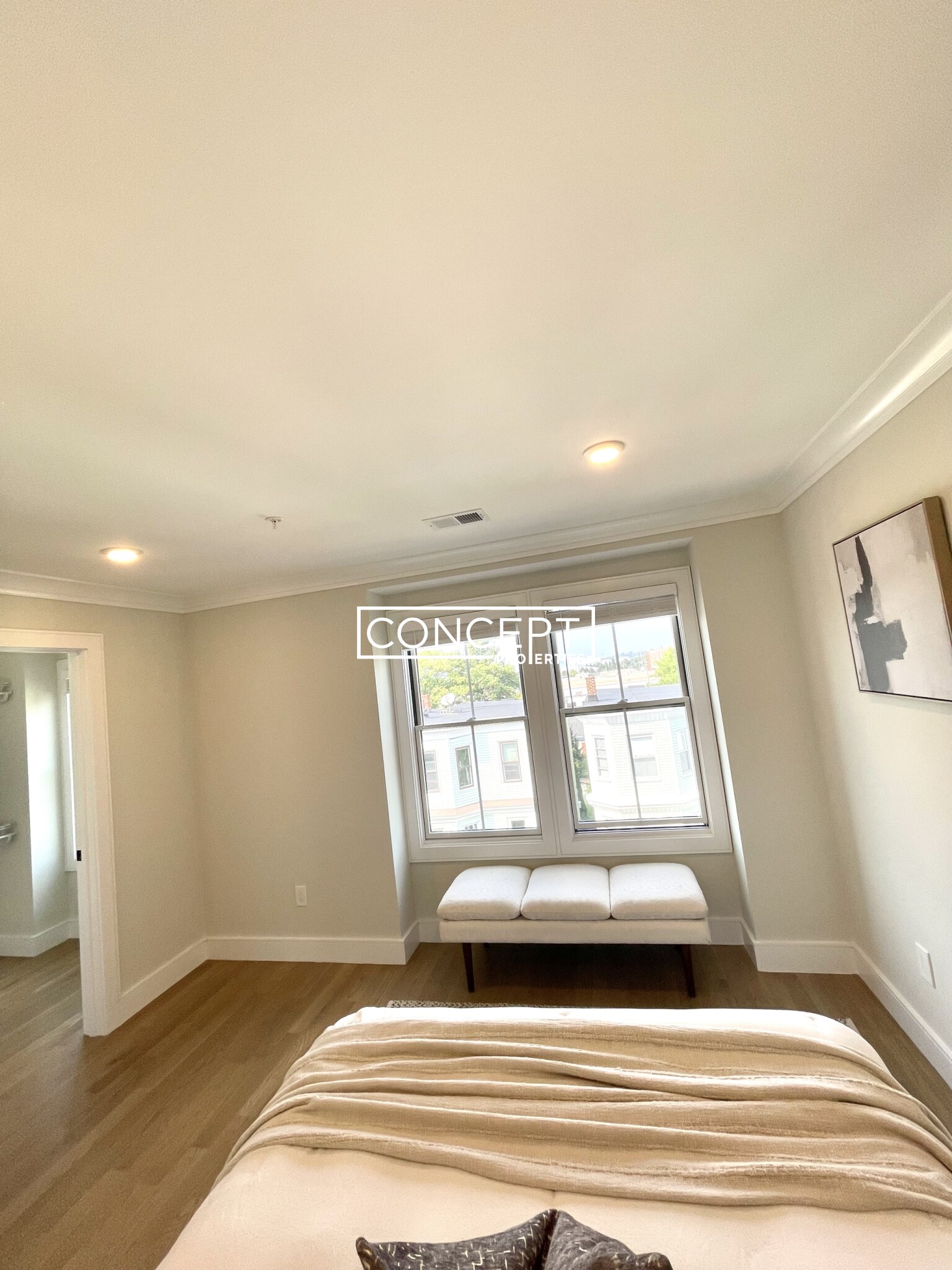 303 Maverick St, East Boston