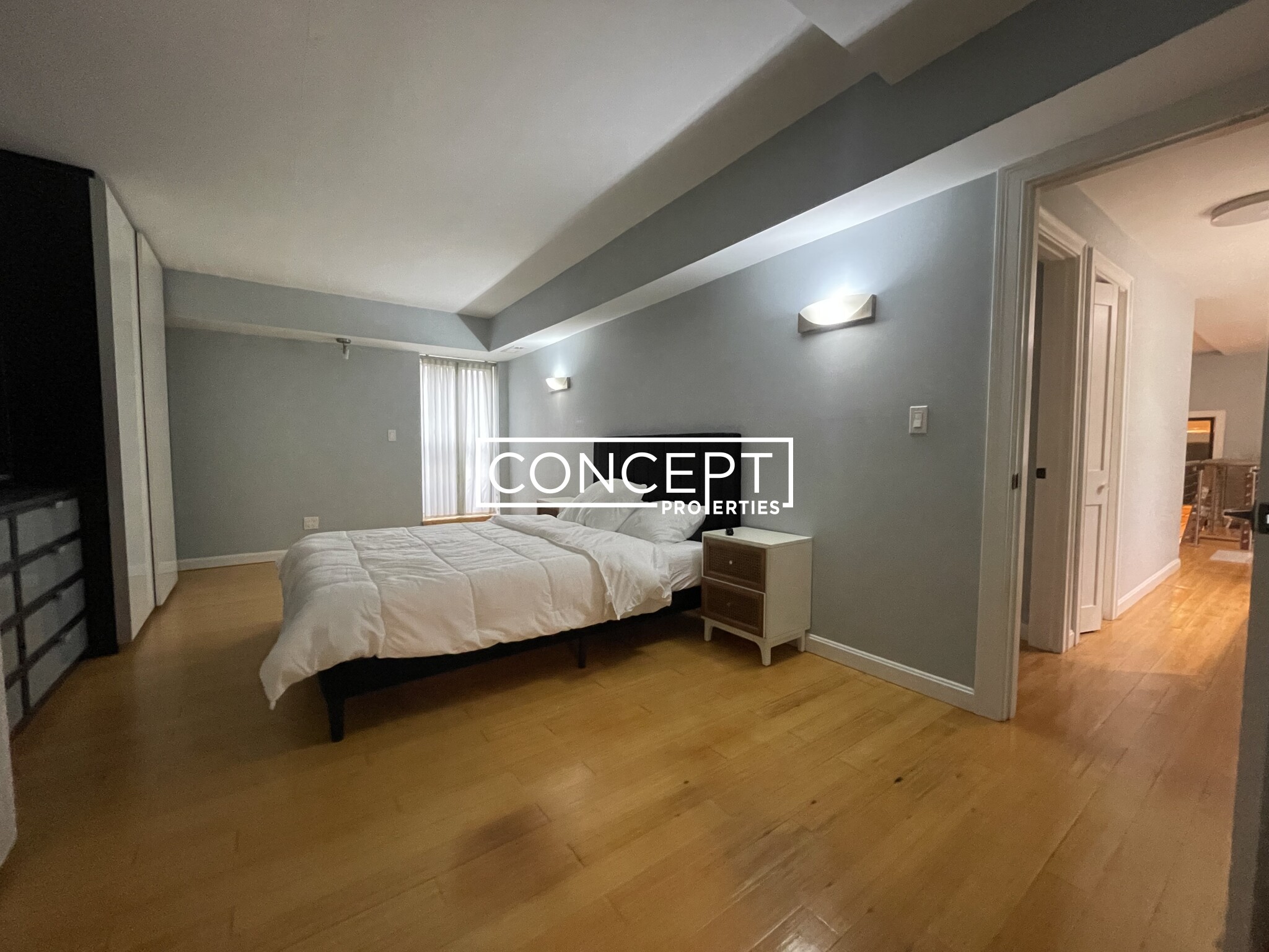 57 Broadlawn Park, Chestnut Hill (Newton)