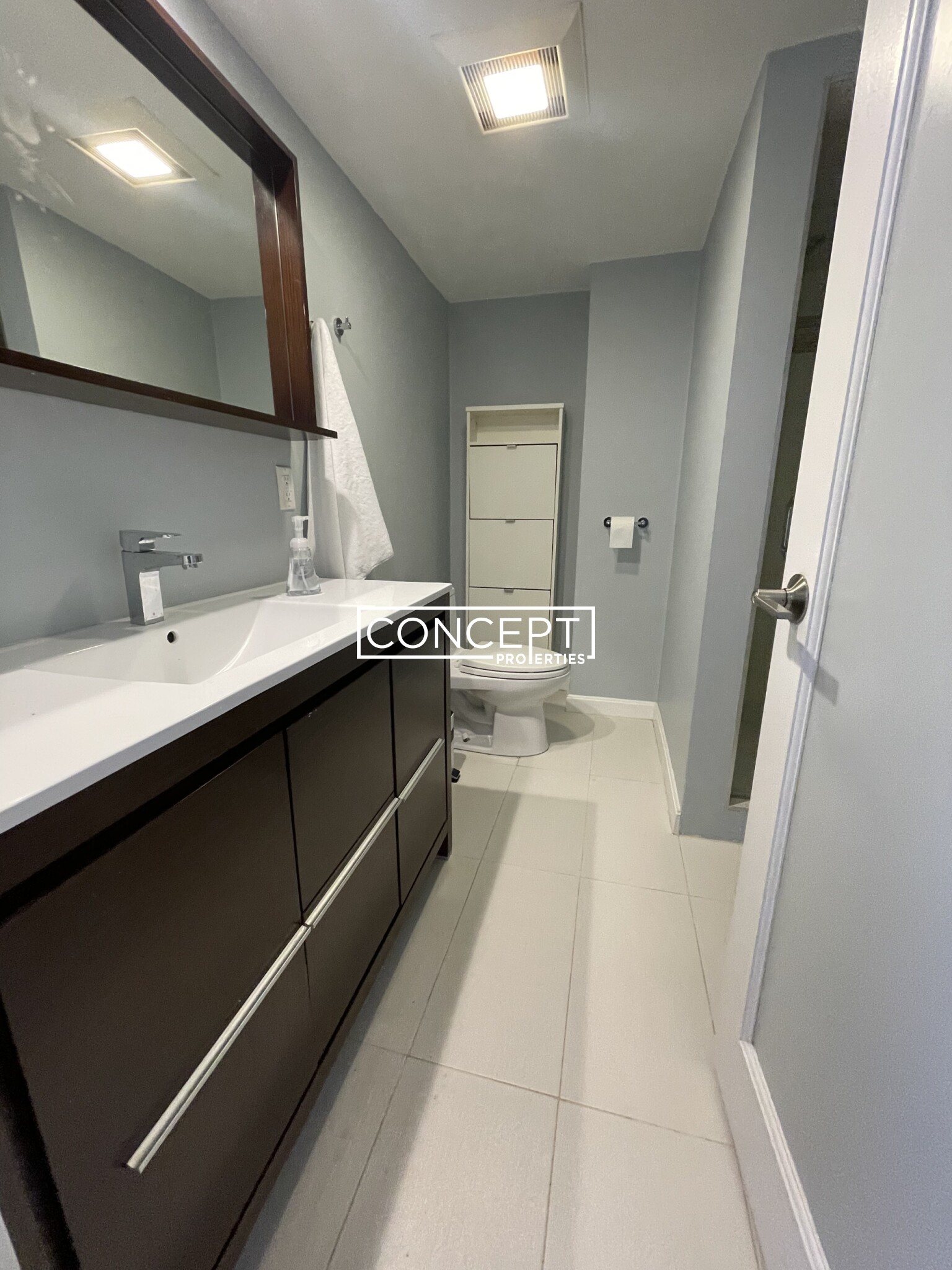 57 Broadlawn Park, Chestnut Hill (Newton)