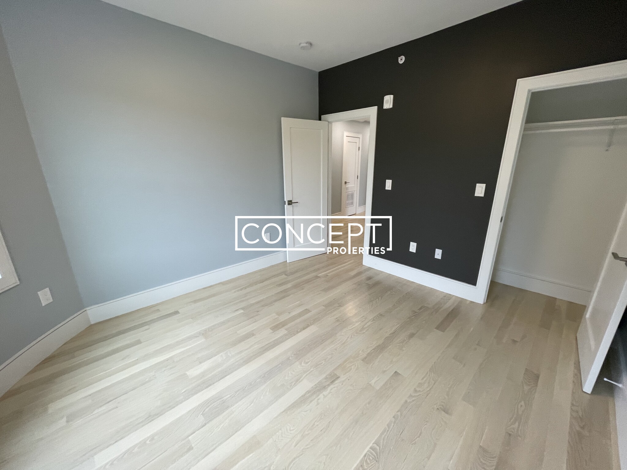 9 University Rd, Coolidge Corner