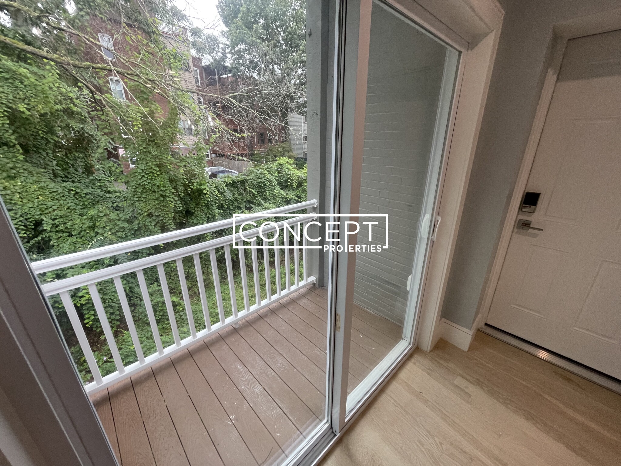 9 University Rd, Coolidge Corner