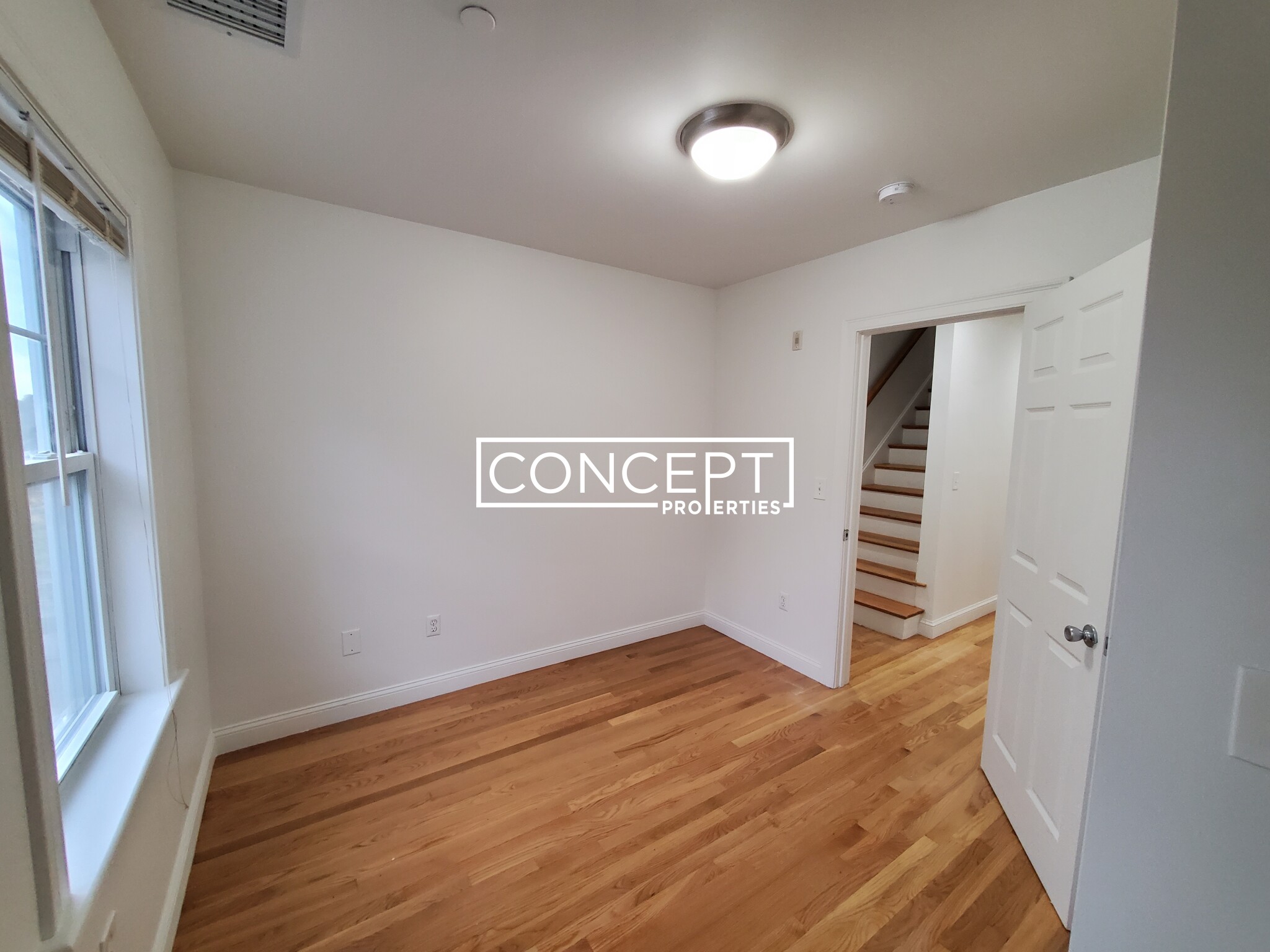 57B Circuit St, Roxbury