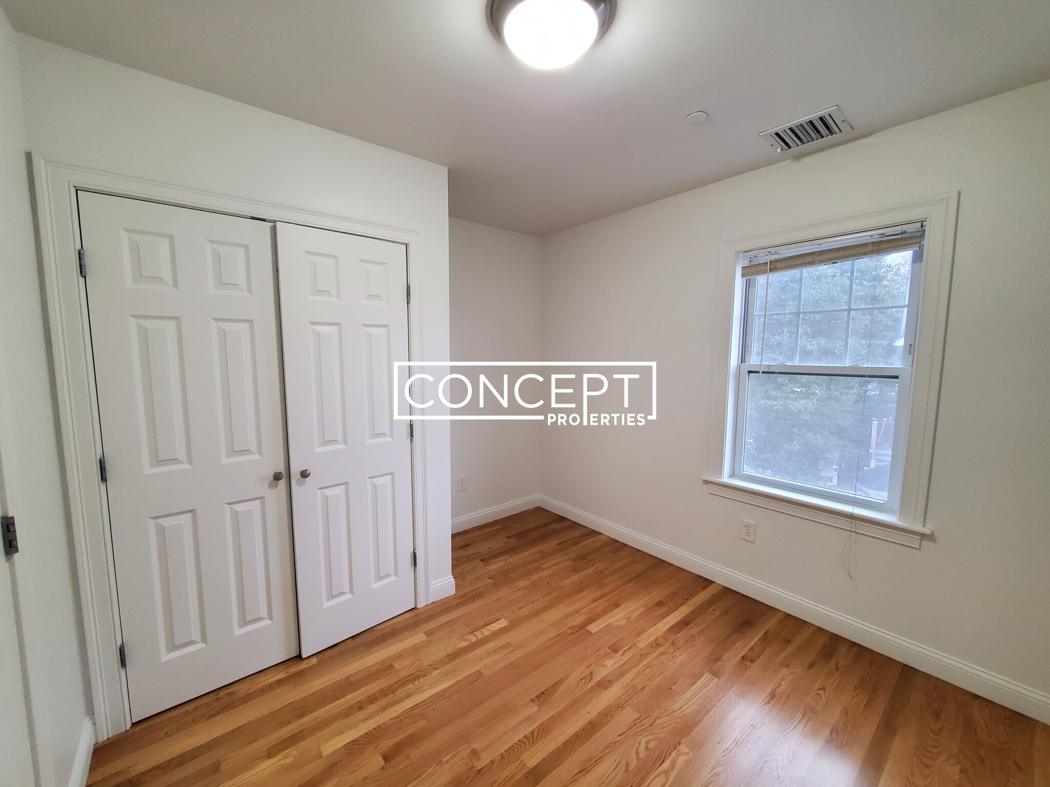 57B Circuit St, Roxbury