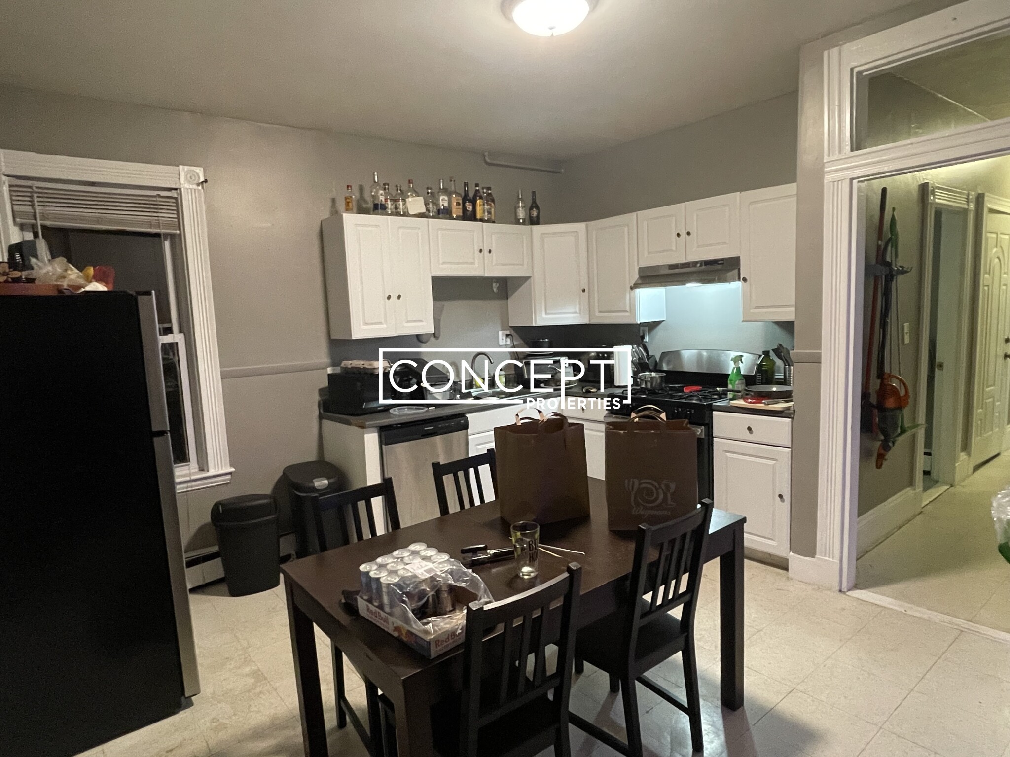 168 Hillside St, Mission Hill