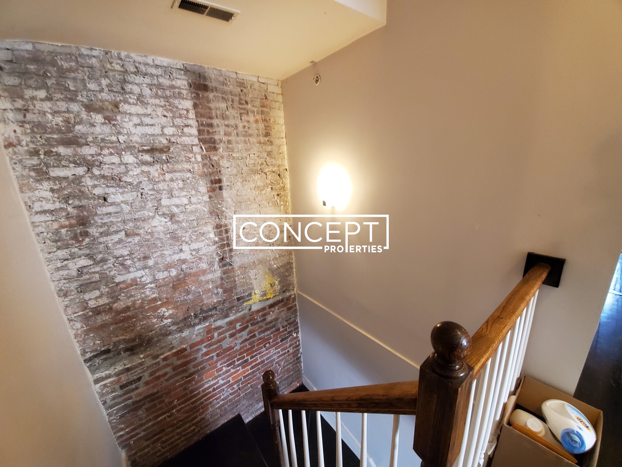 998 Tremont St, Mission Hill