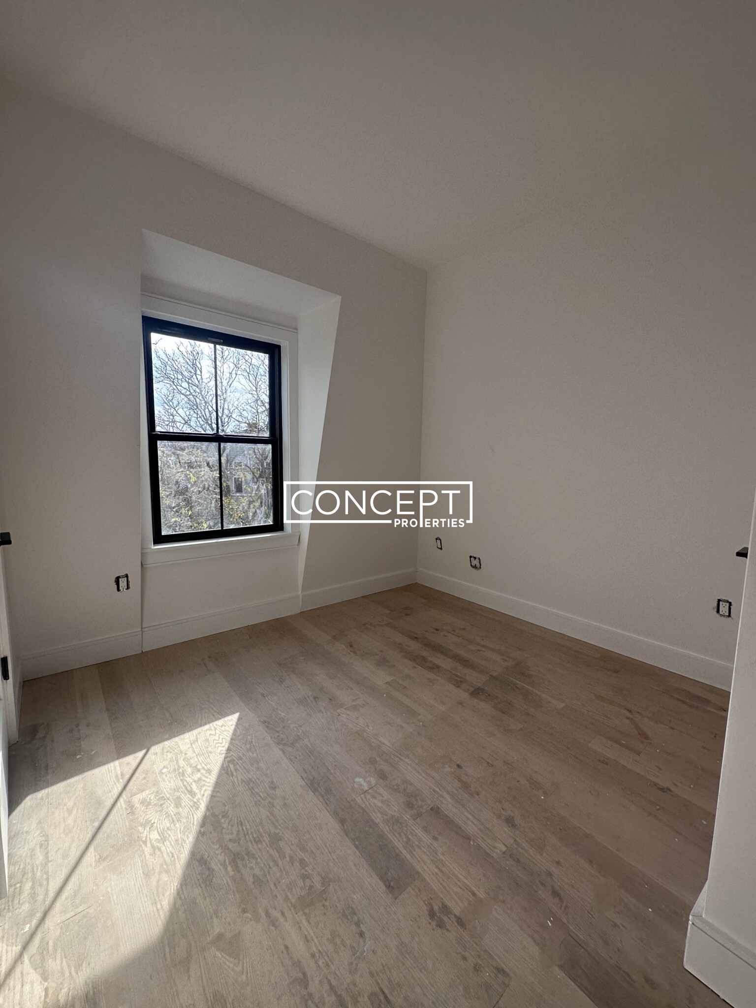 152 Trenton St, East Boston