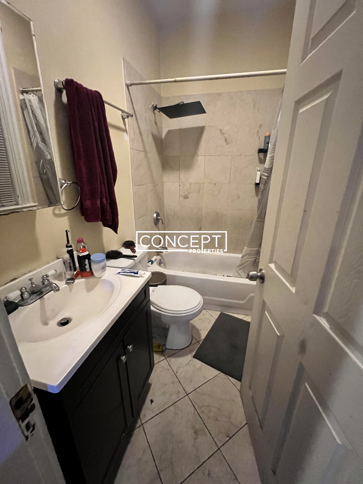 38 Cherokee, Mission Hill