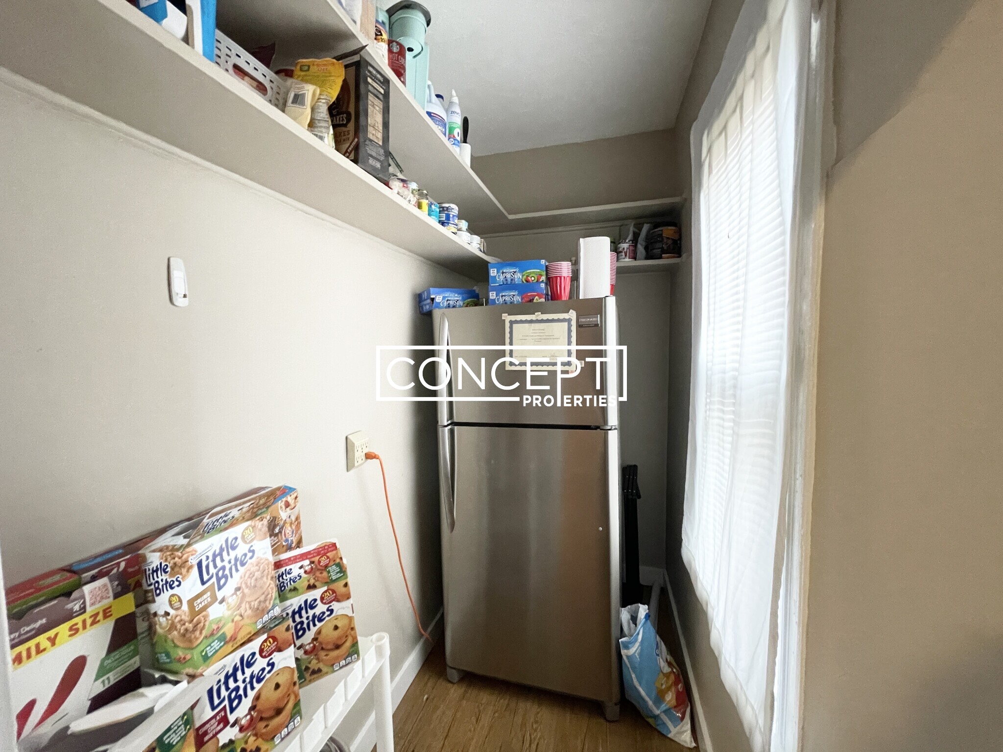 6 Sunset St, Mission Hill