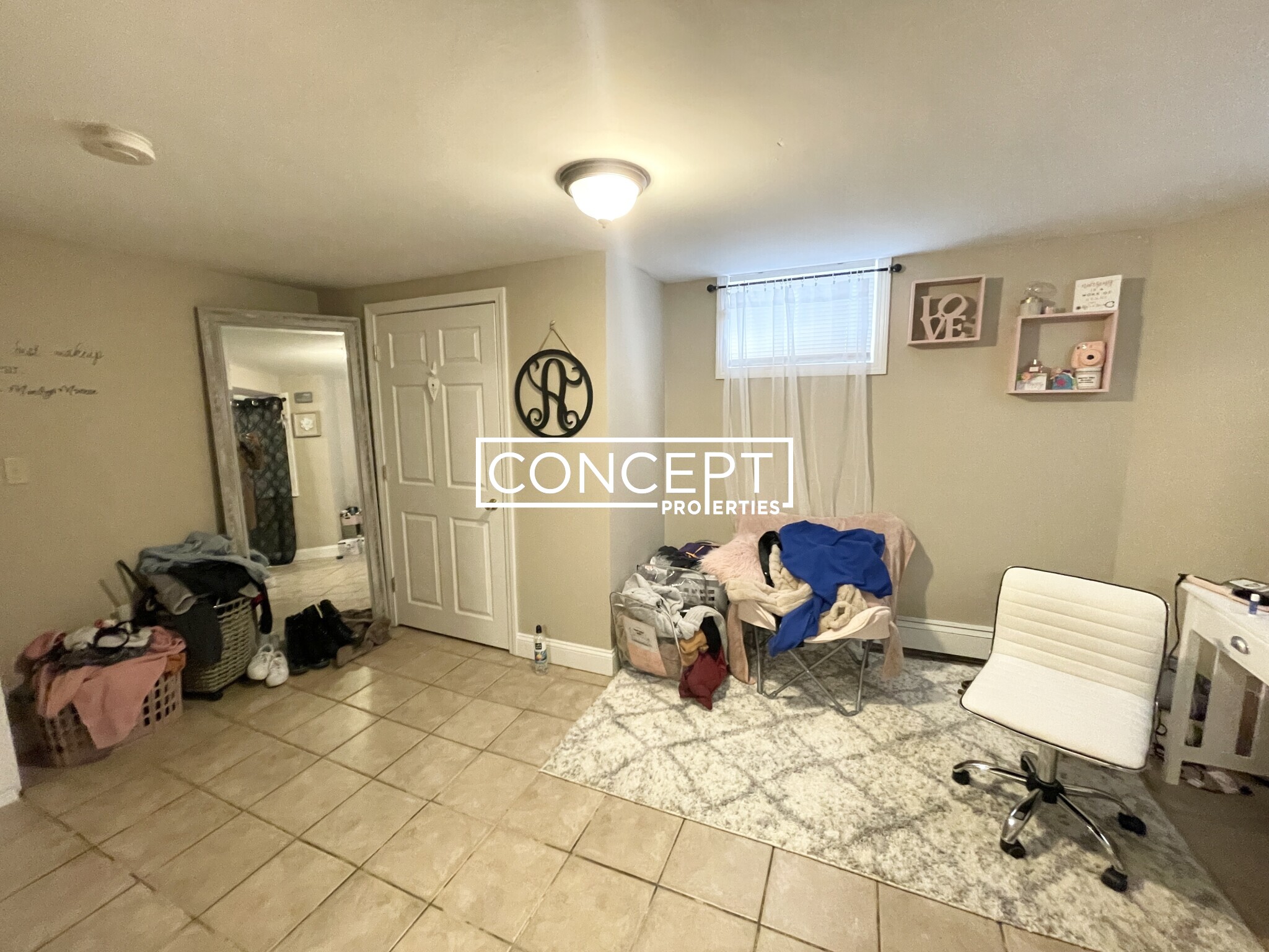 6 Sunset St, Mission Hill