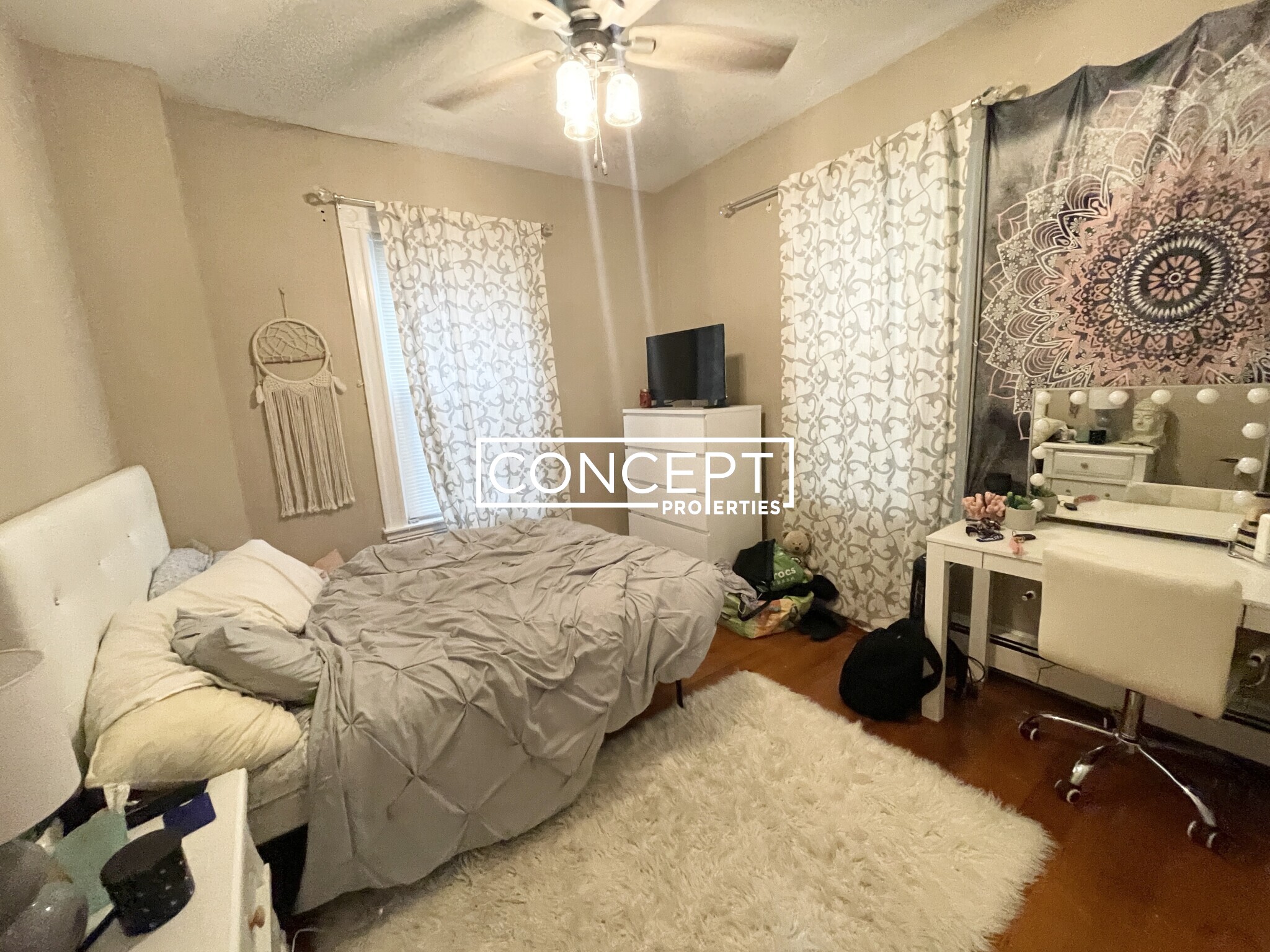 6 Sunset St, Mission Hill