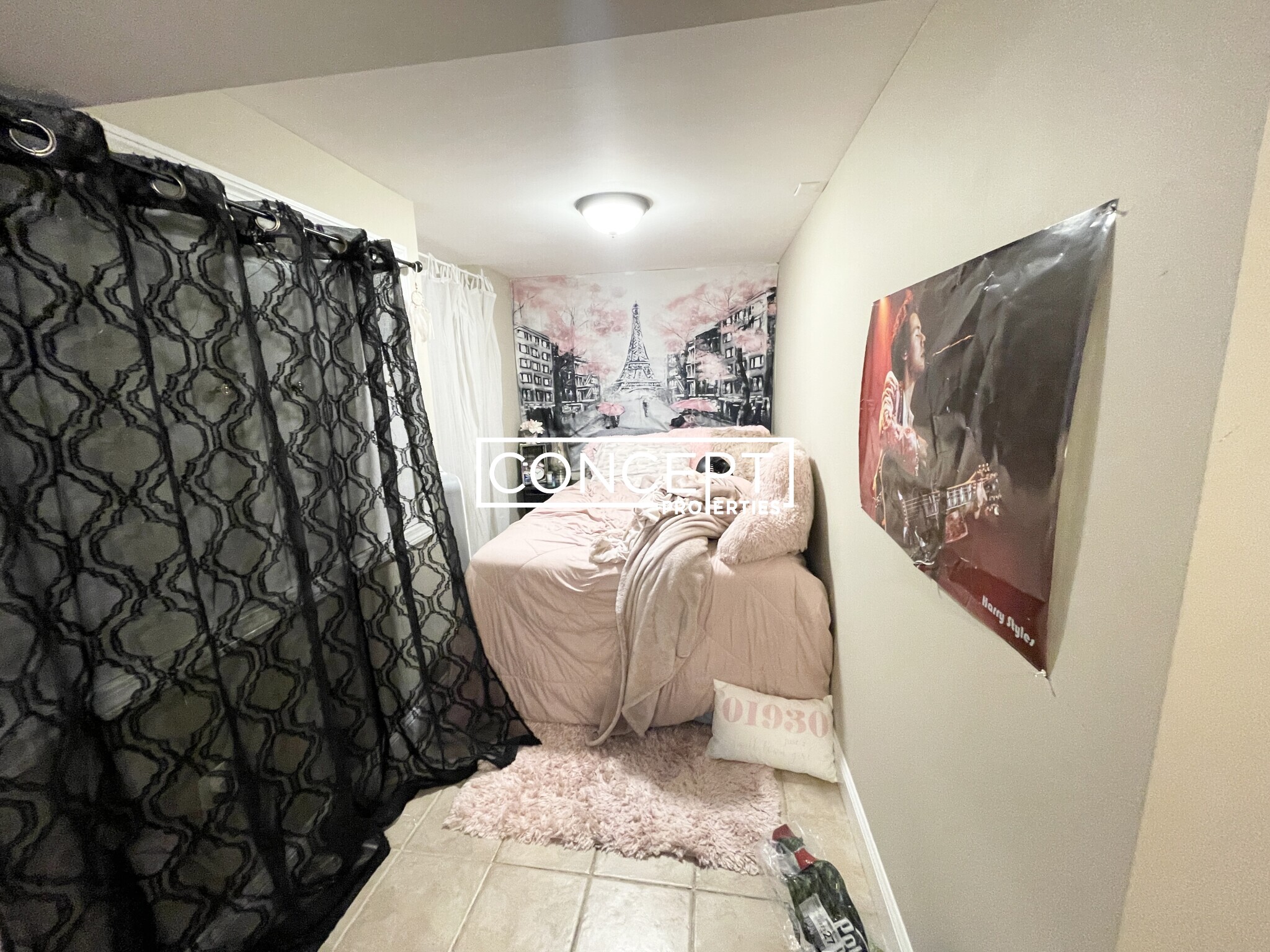 6 Sunset St, Mission Hill