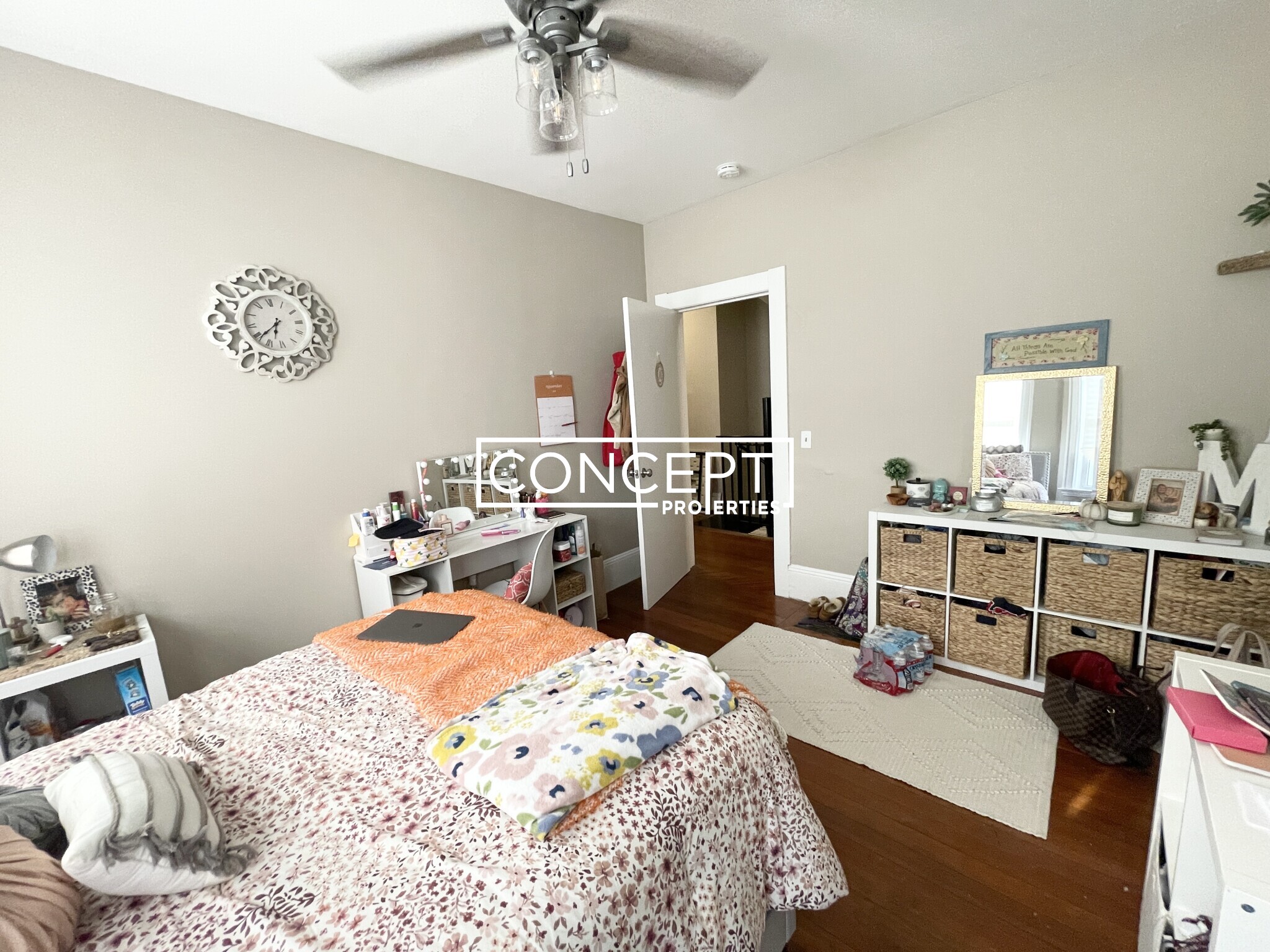 6 Sunset St, Mission Hill