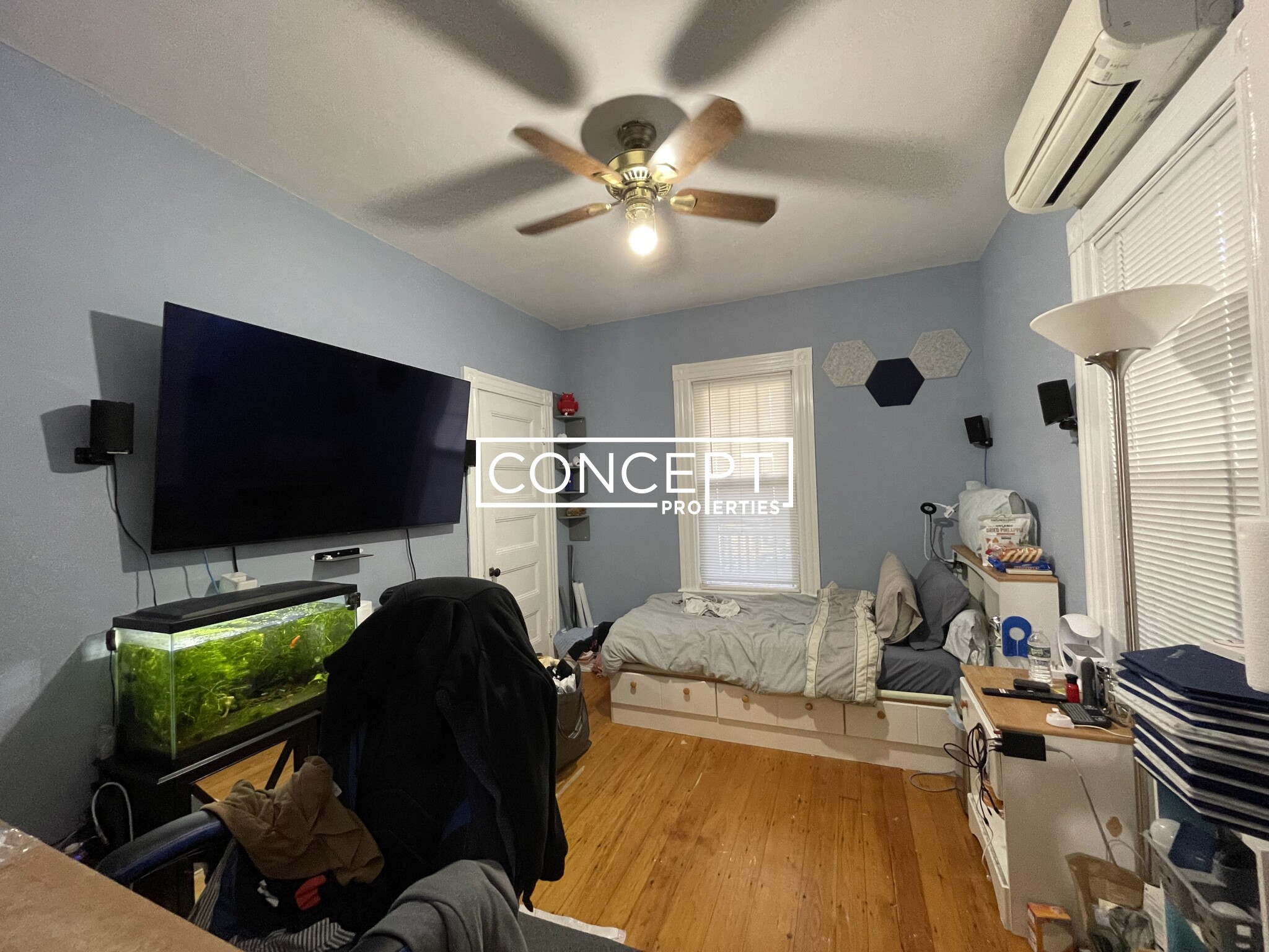 67 Hillside St, Mission Hill