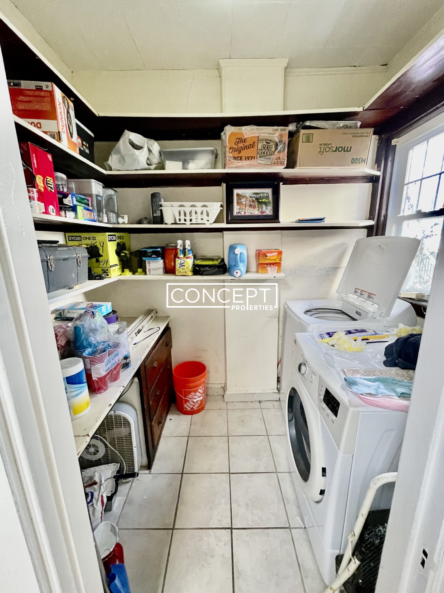 67 Hillside St, Mission Hill