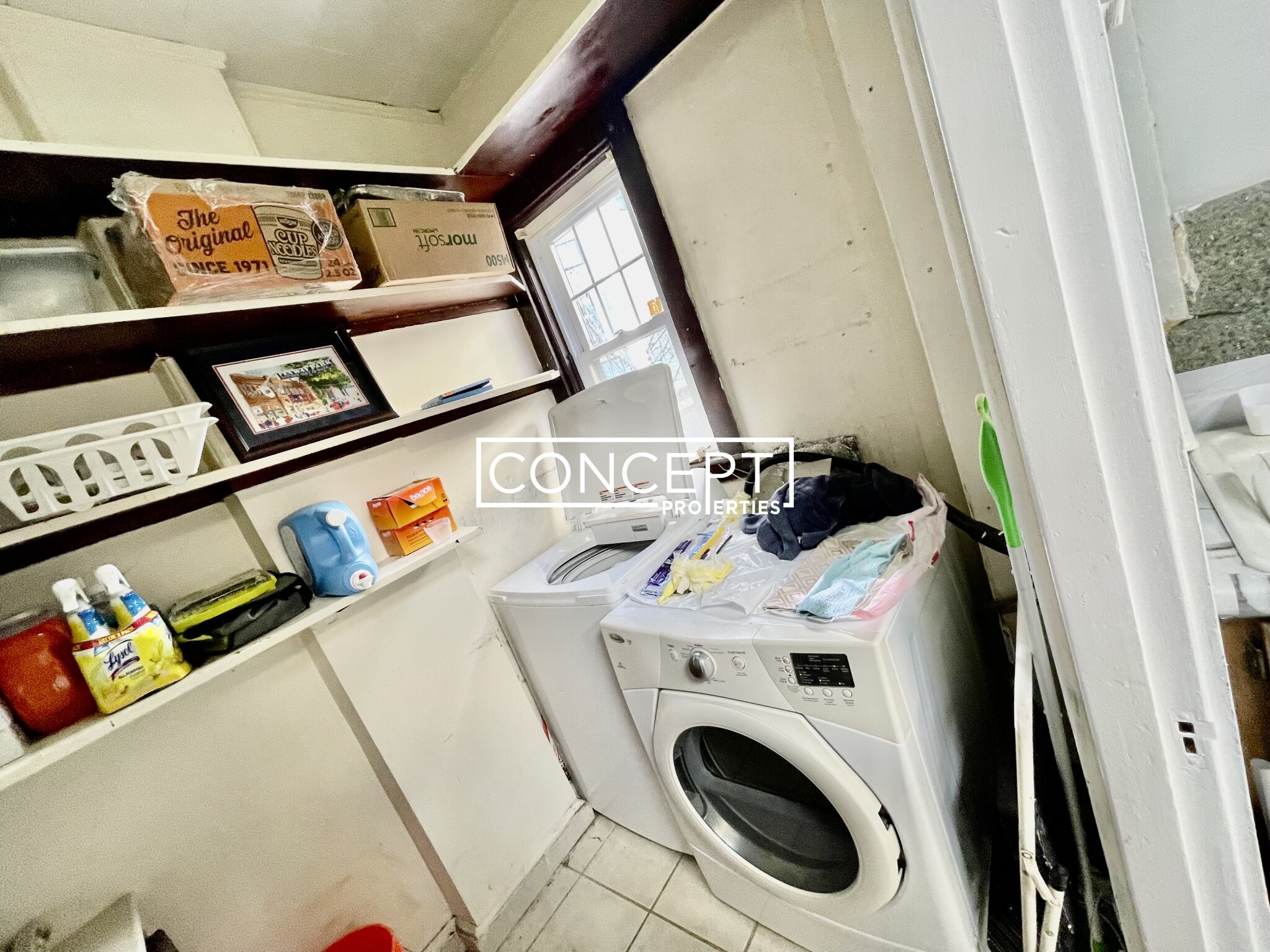 67 Hillside St, Mission Hill