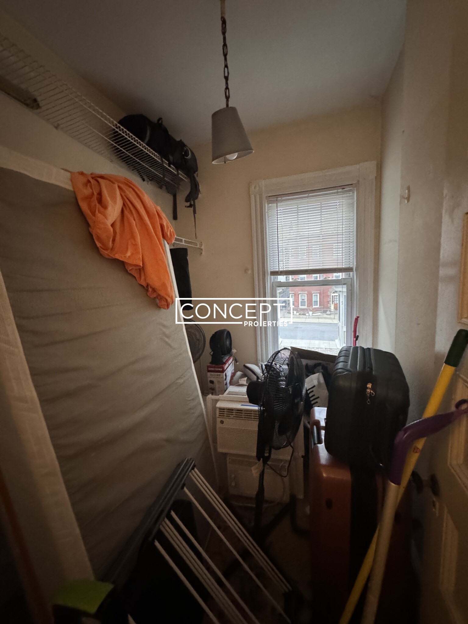 67.2 Hillside St, Mission Hill