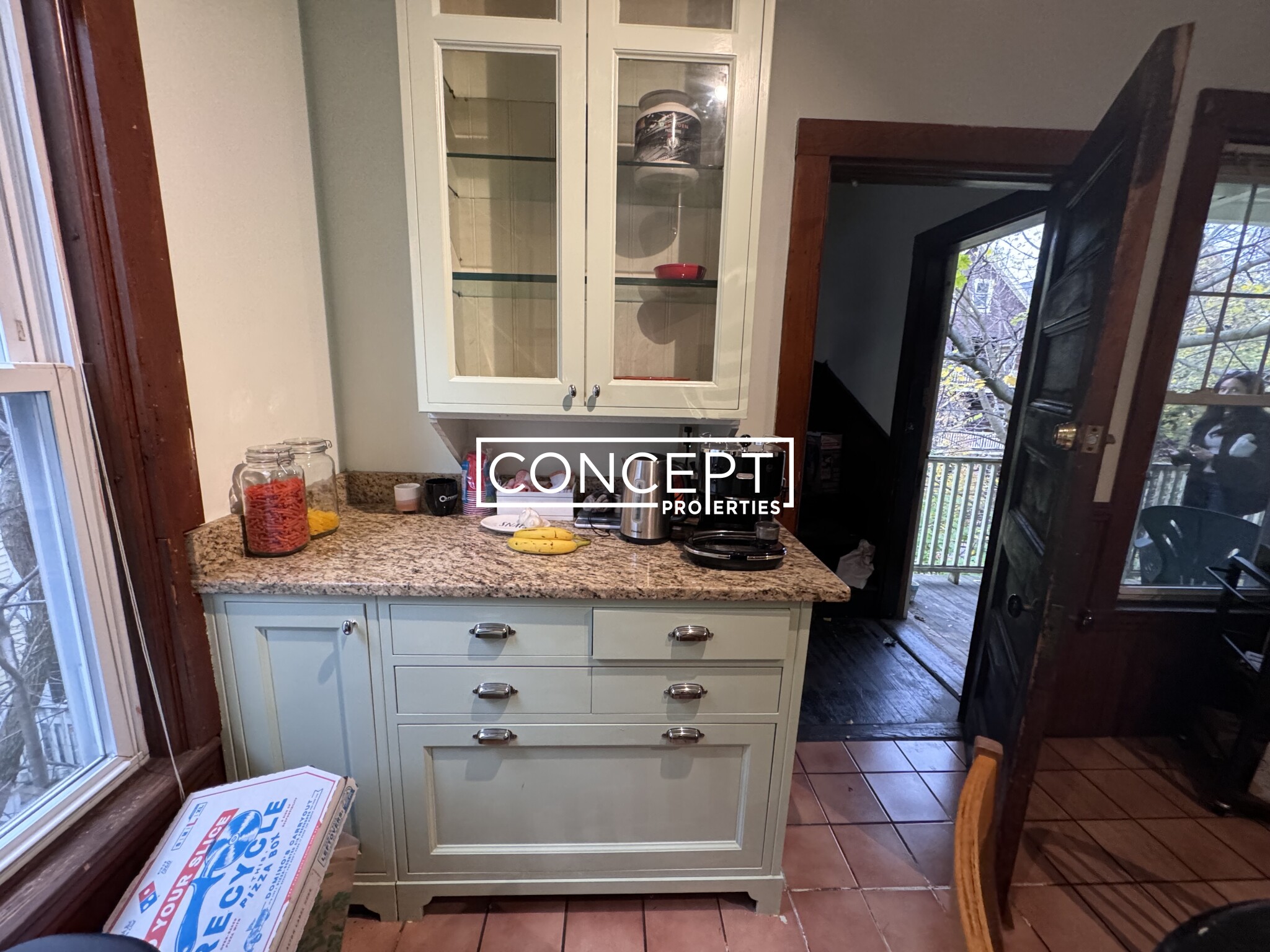 67.2 Hillside St, Mission Hill