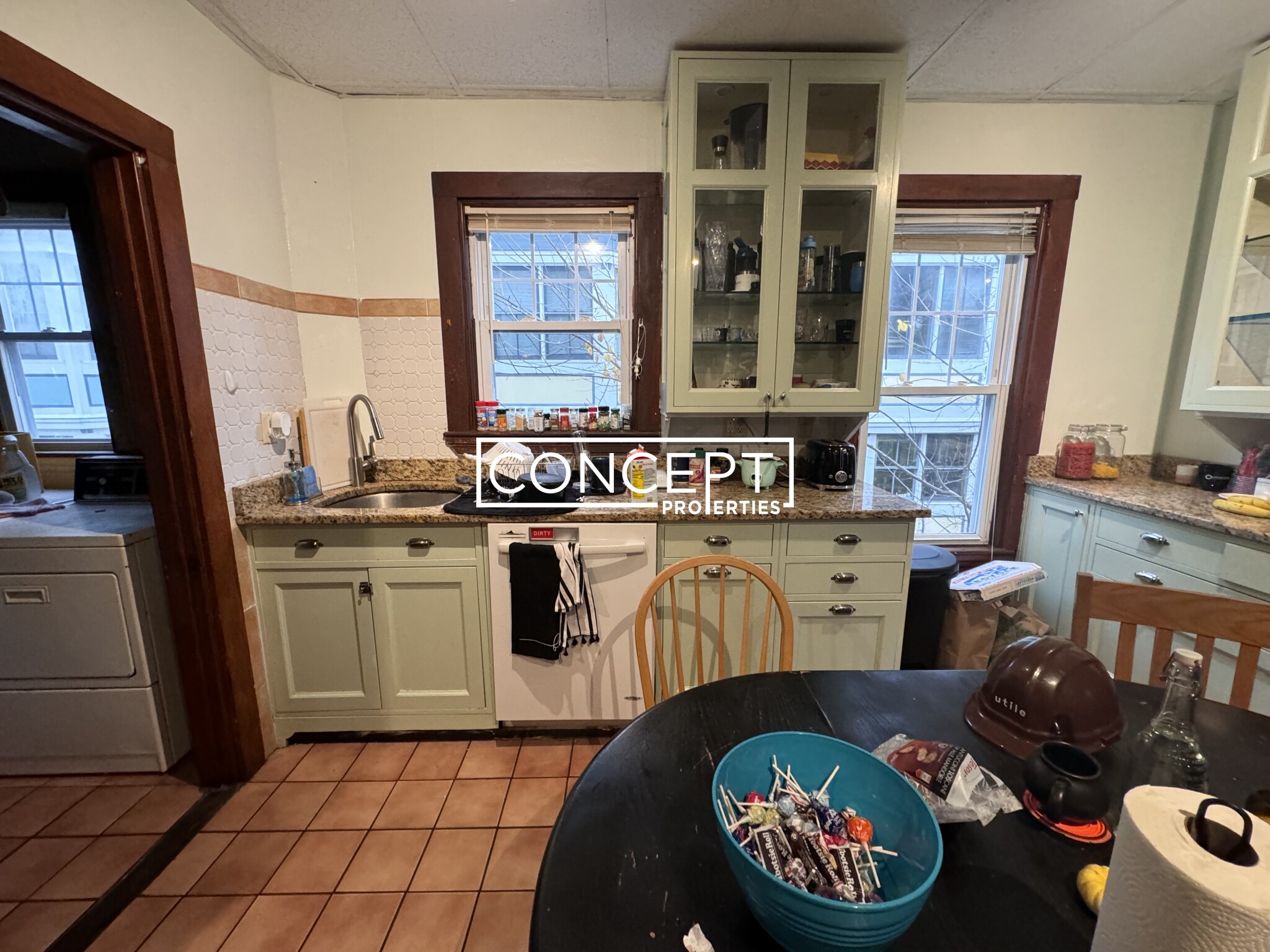 67.2 Hillside St, Mission Hill