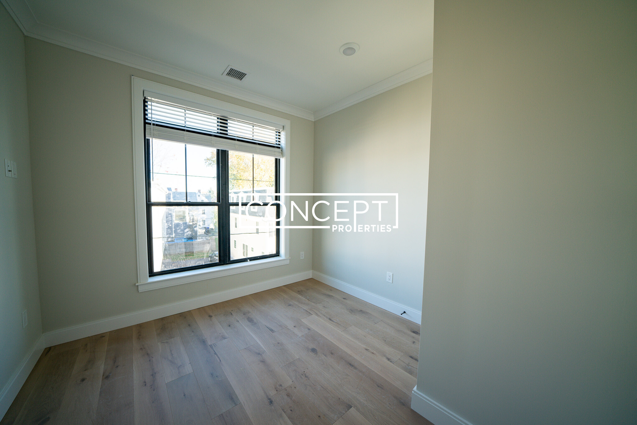 157 Everett St, Allston