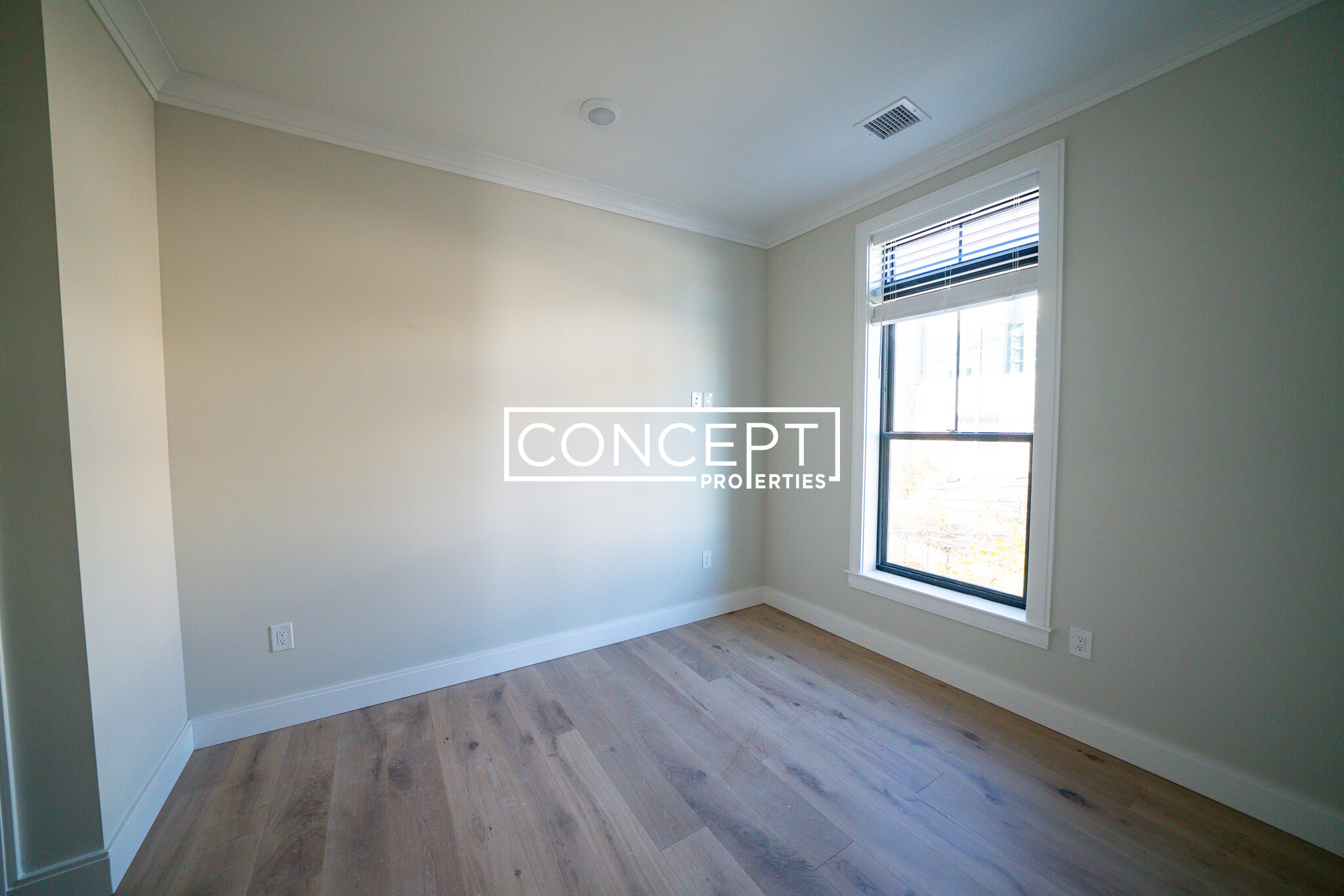 157 Everett St, Allston