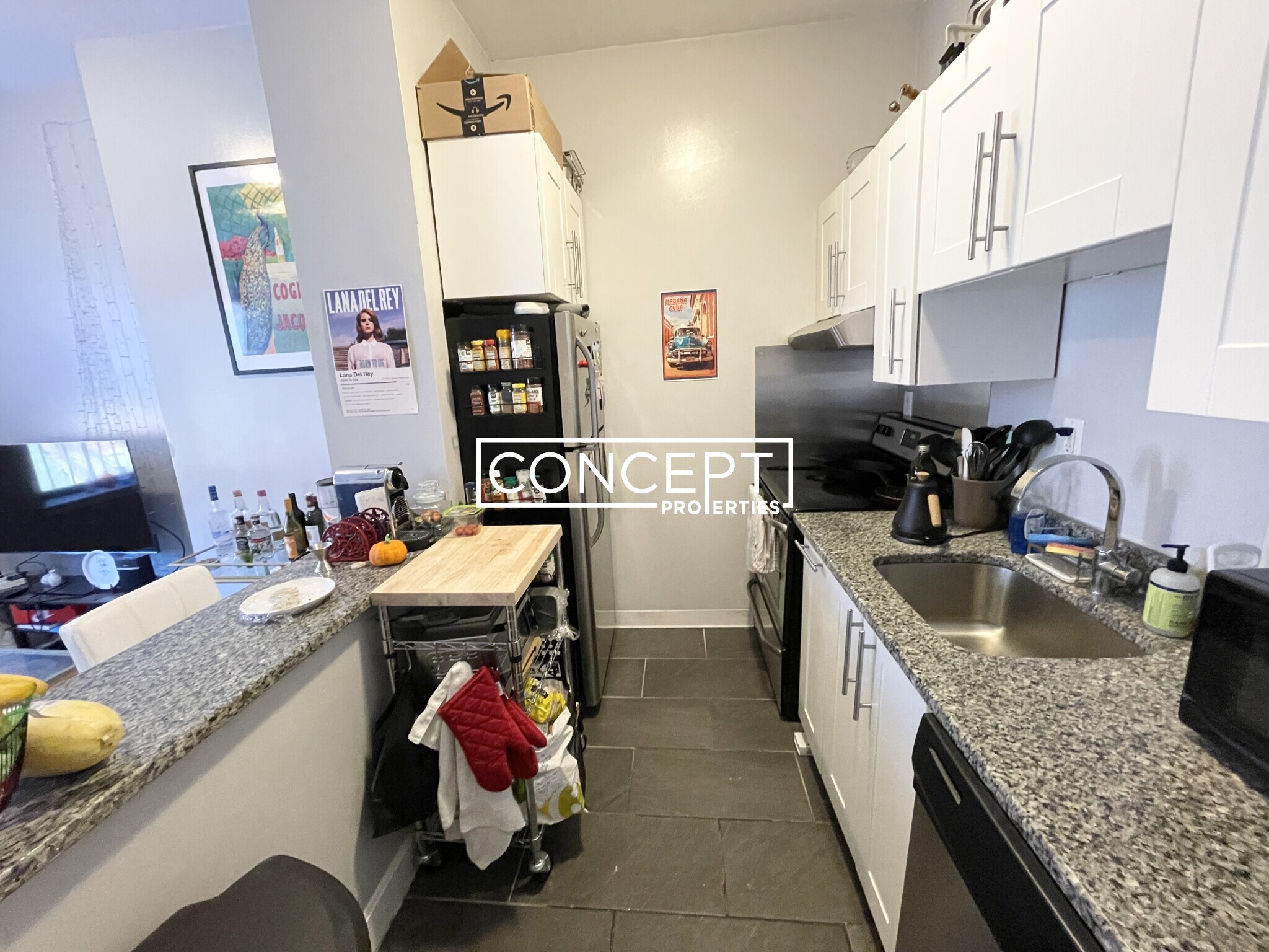 469 Massachusetts Ave, South End