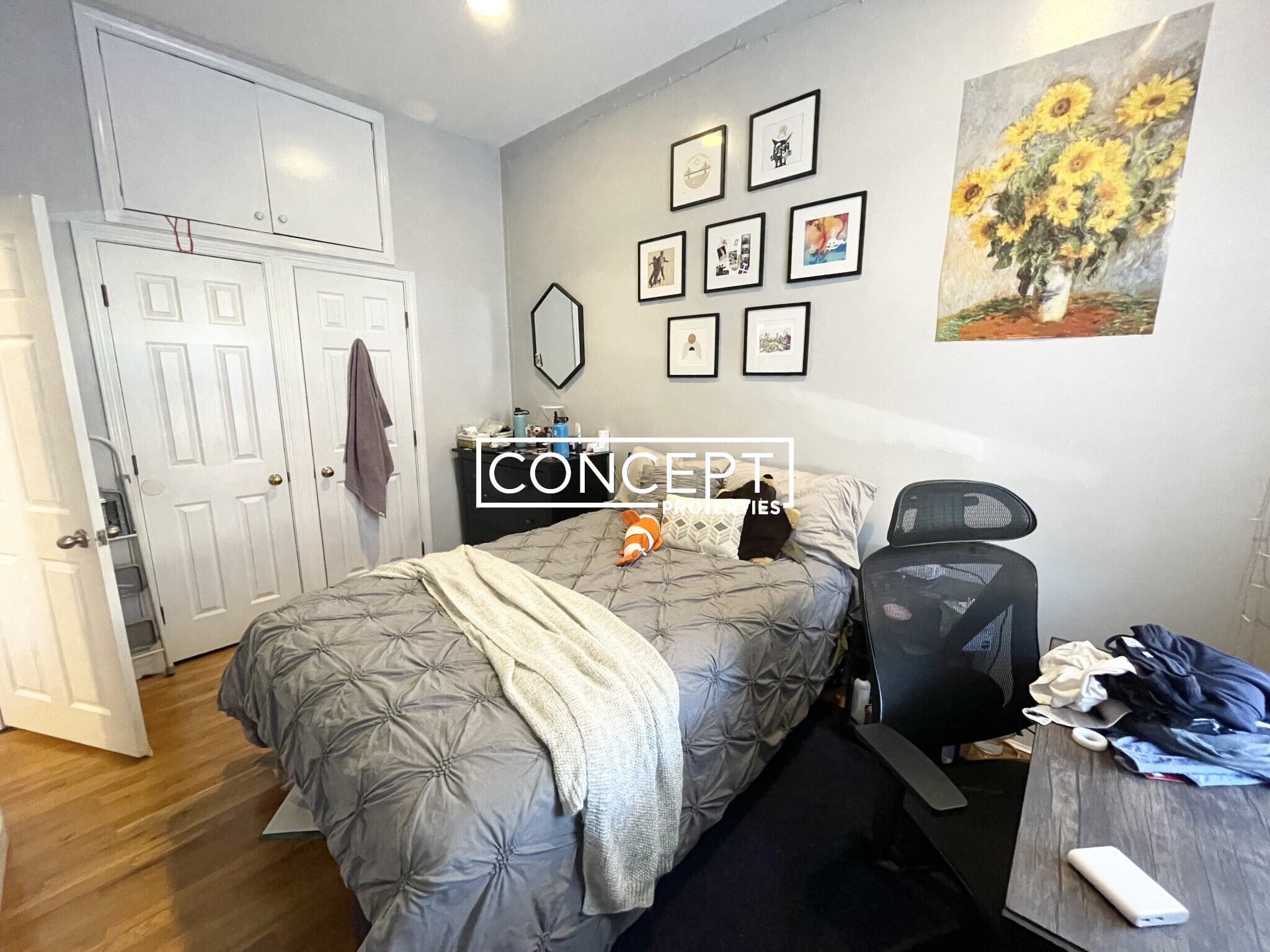 469 Massachusetts Ave, South End