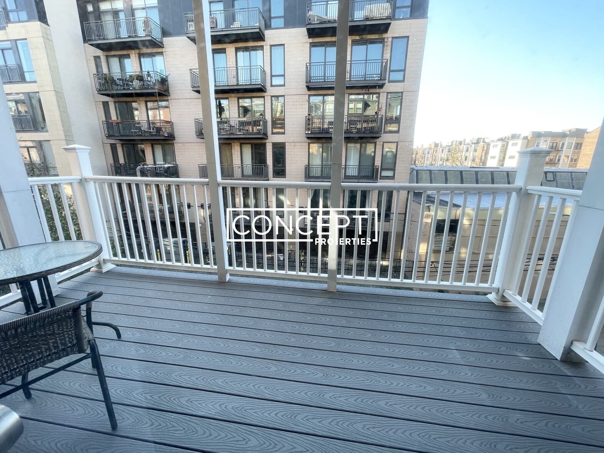 469 Massachusetts Ave, South End