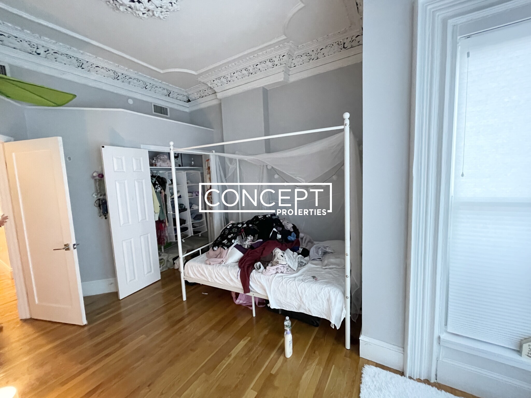 469.2 Massachusetts Ave, South End