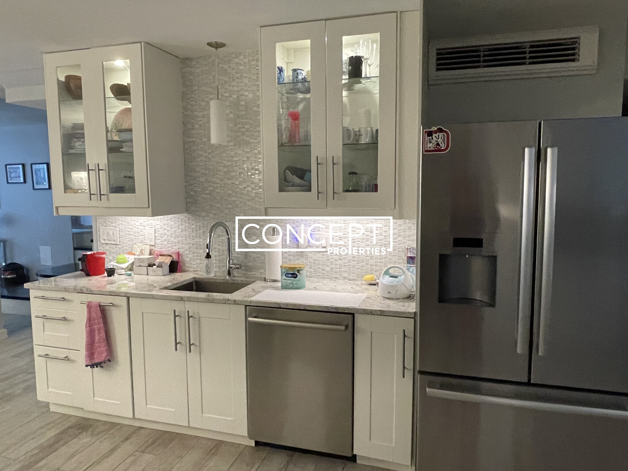 469 Massachusetts Ave, South End