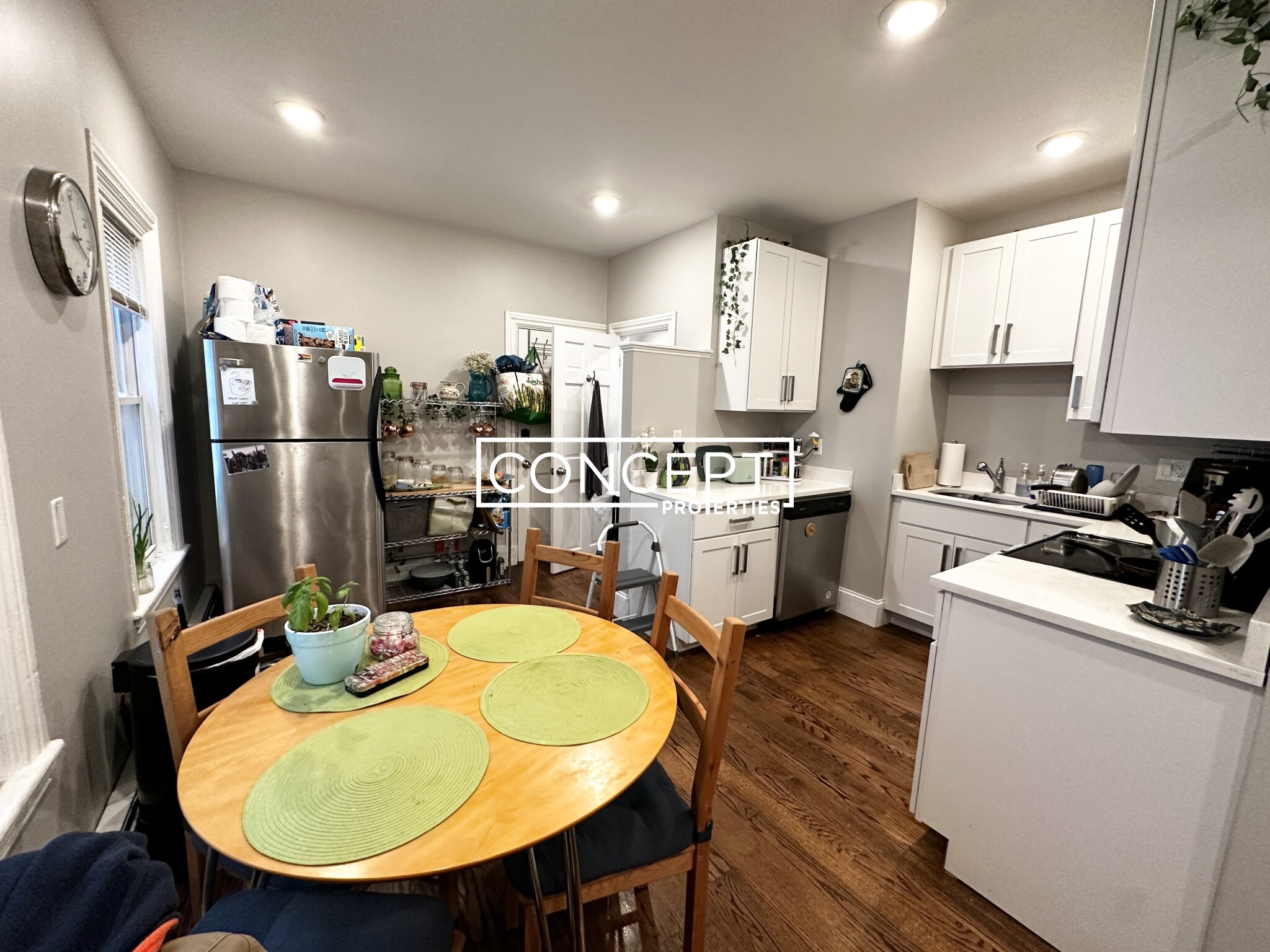 1566 Tremont St, Mission Hill