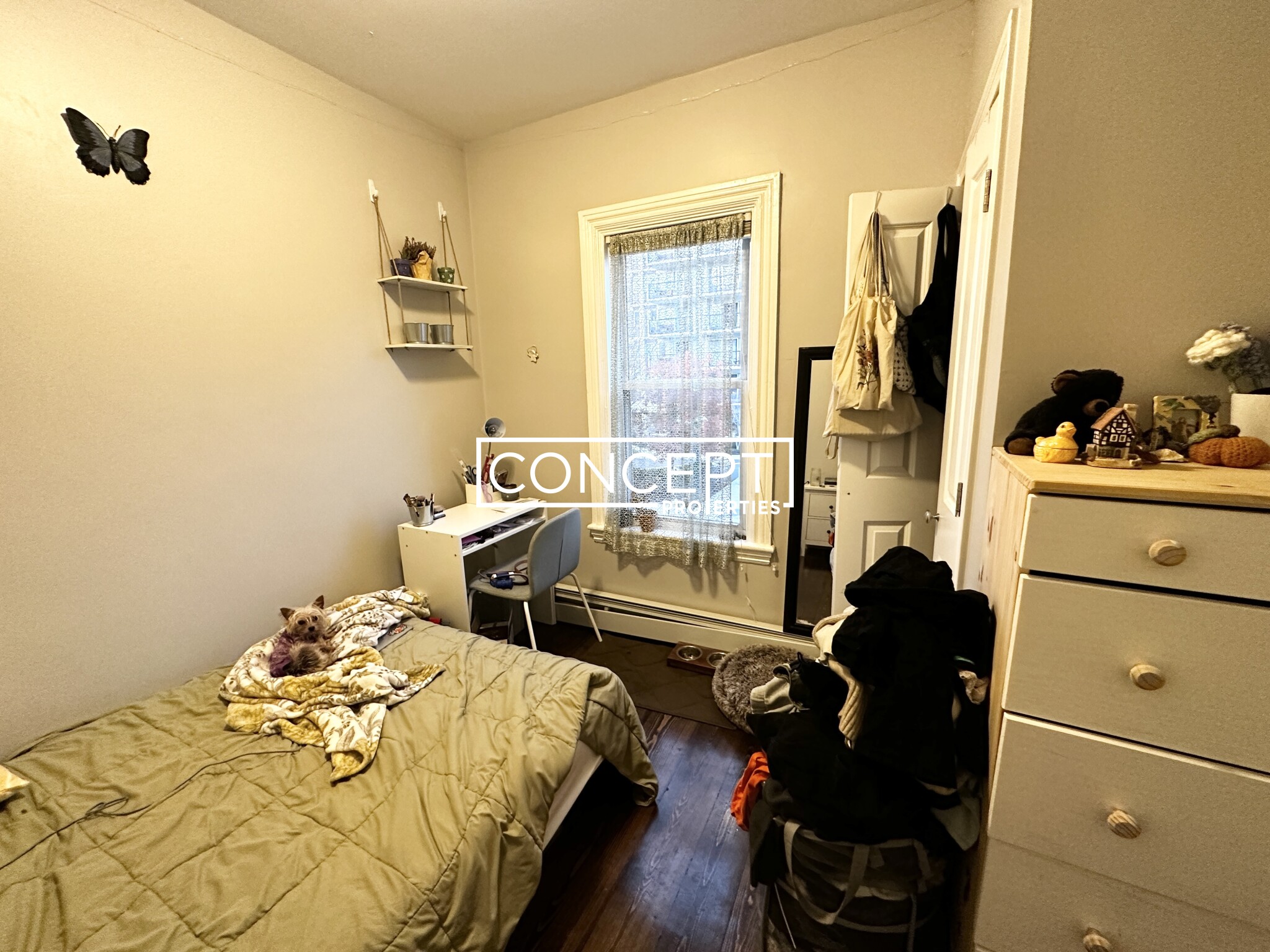 1566 Tremont St, Mission Hill