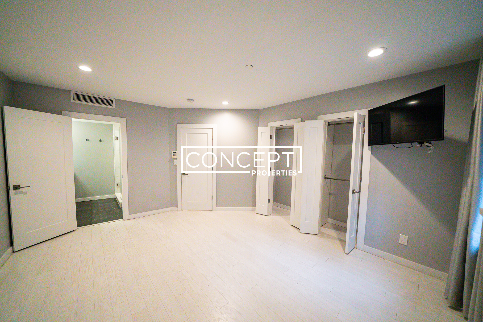 469.1 Massachusetts Ave, South End