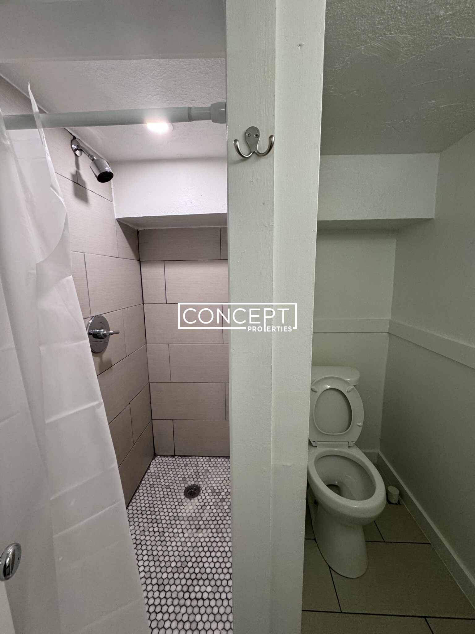 86 Charles St, Beacon Hill